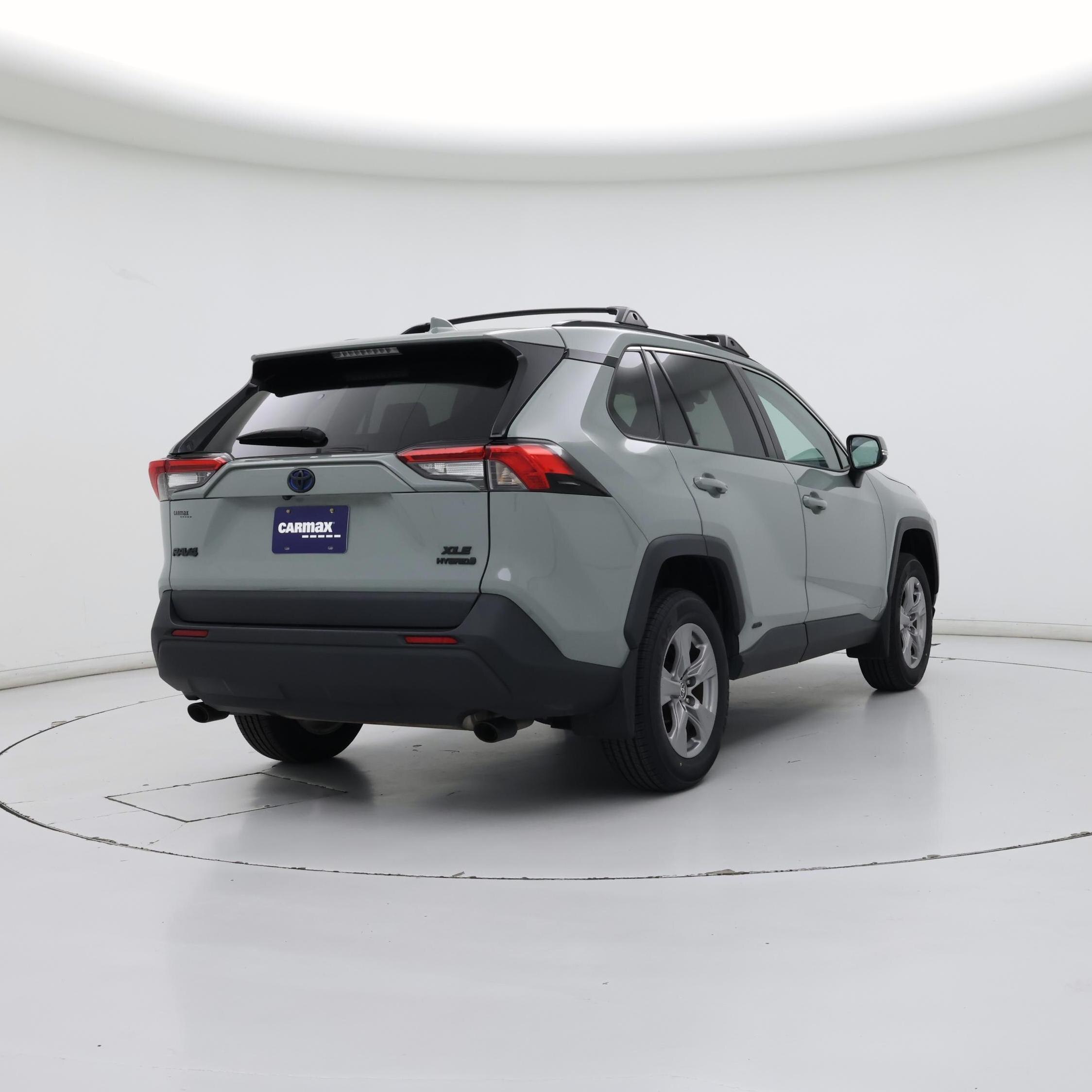Thumbnail: 2023 Toyota RAV4 - 8