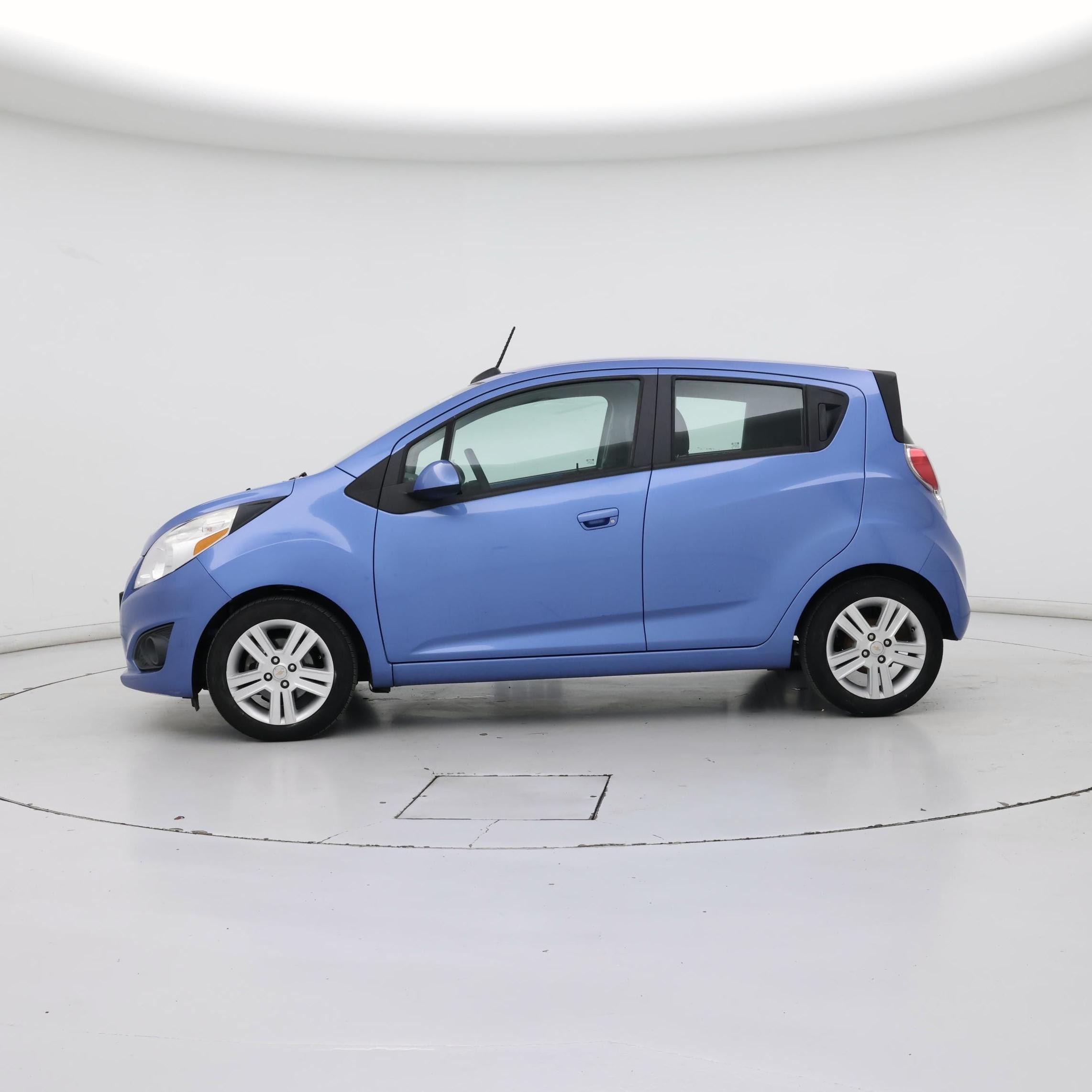 Thumbnail: 2015 Chevrolet Spark - 3