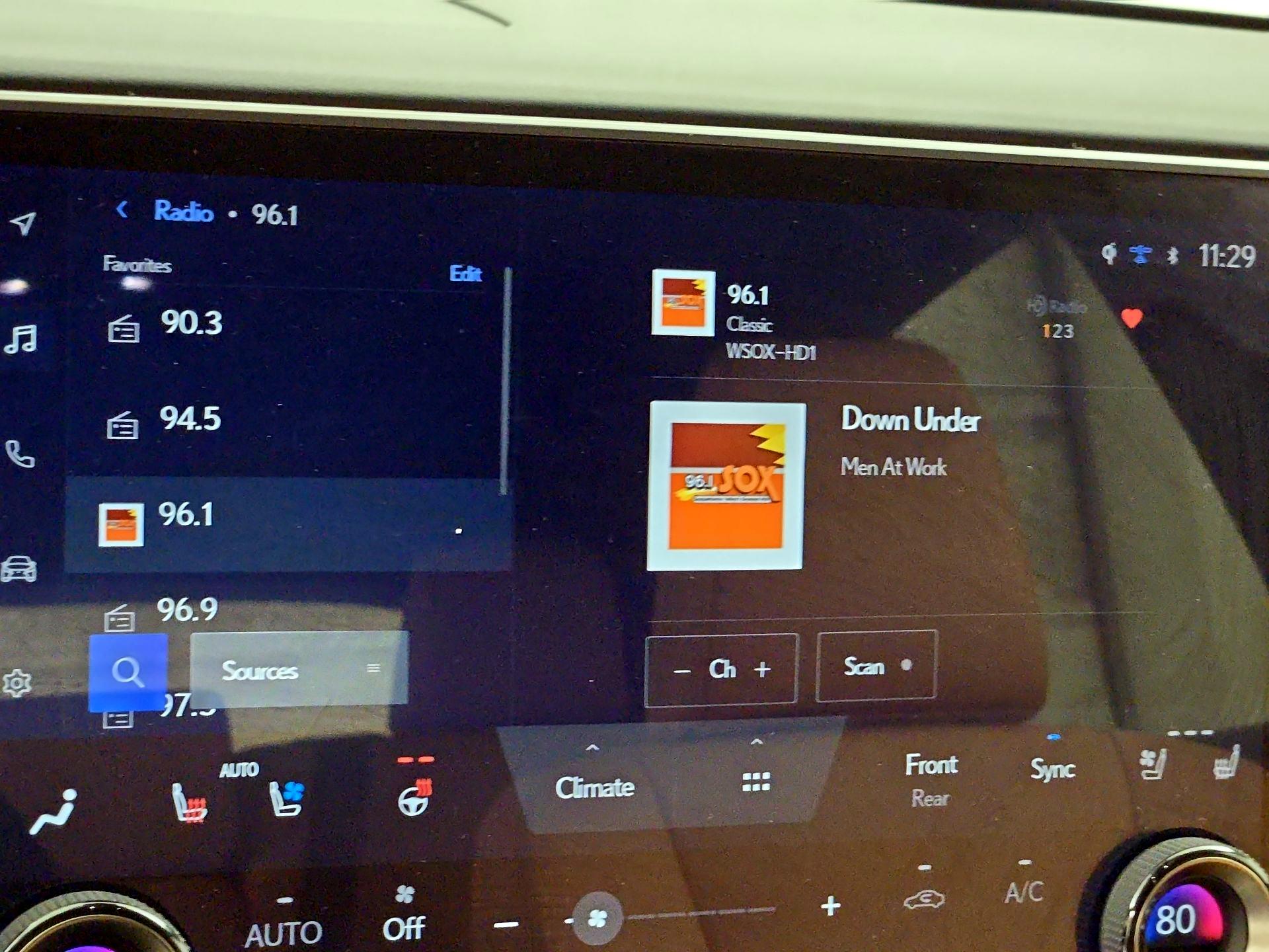 Thumbnail: 2024 Lexus RX - 15