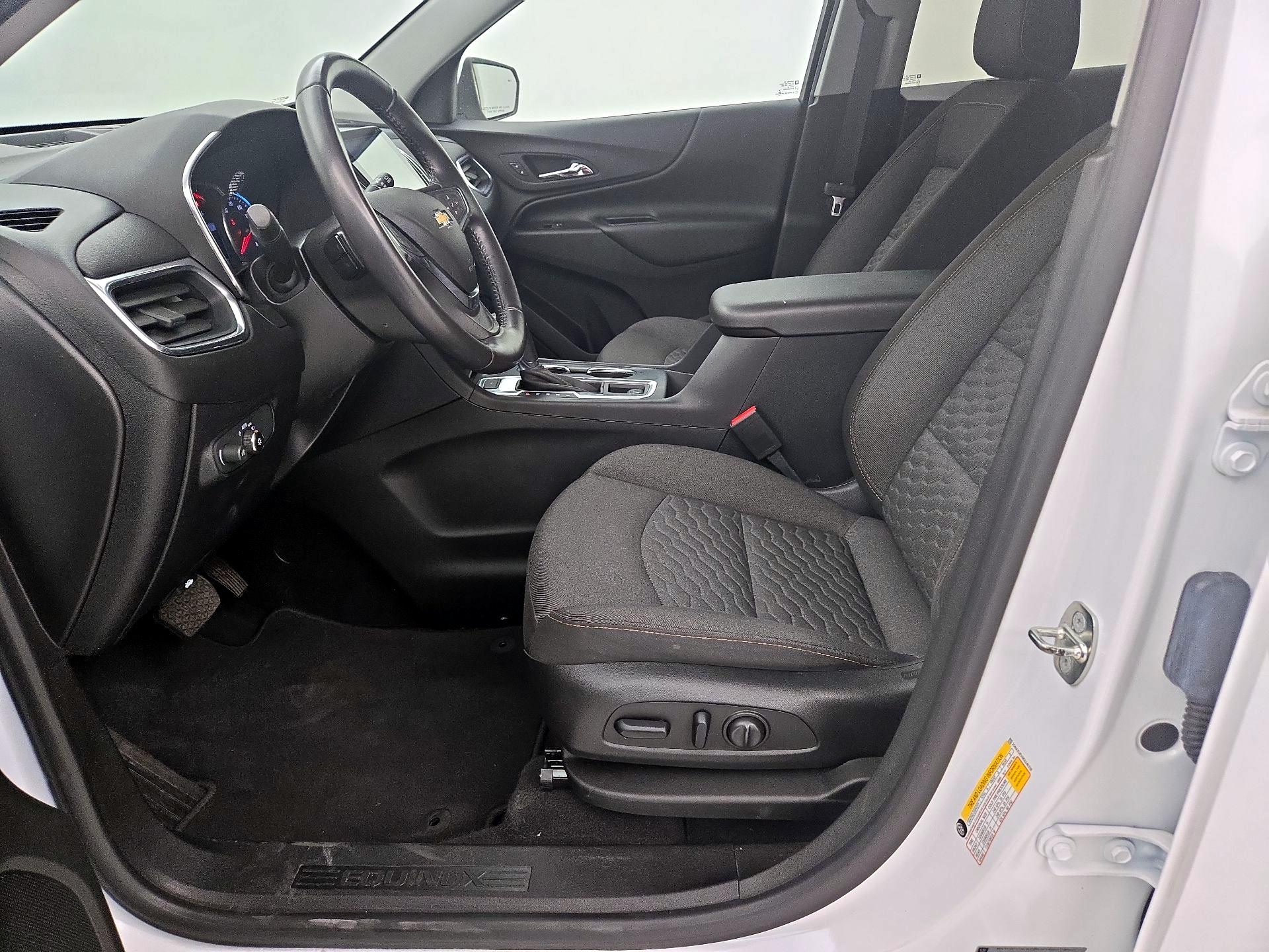 Thumbnail: 2019 Chevrolet Equinox - 11