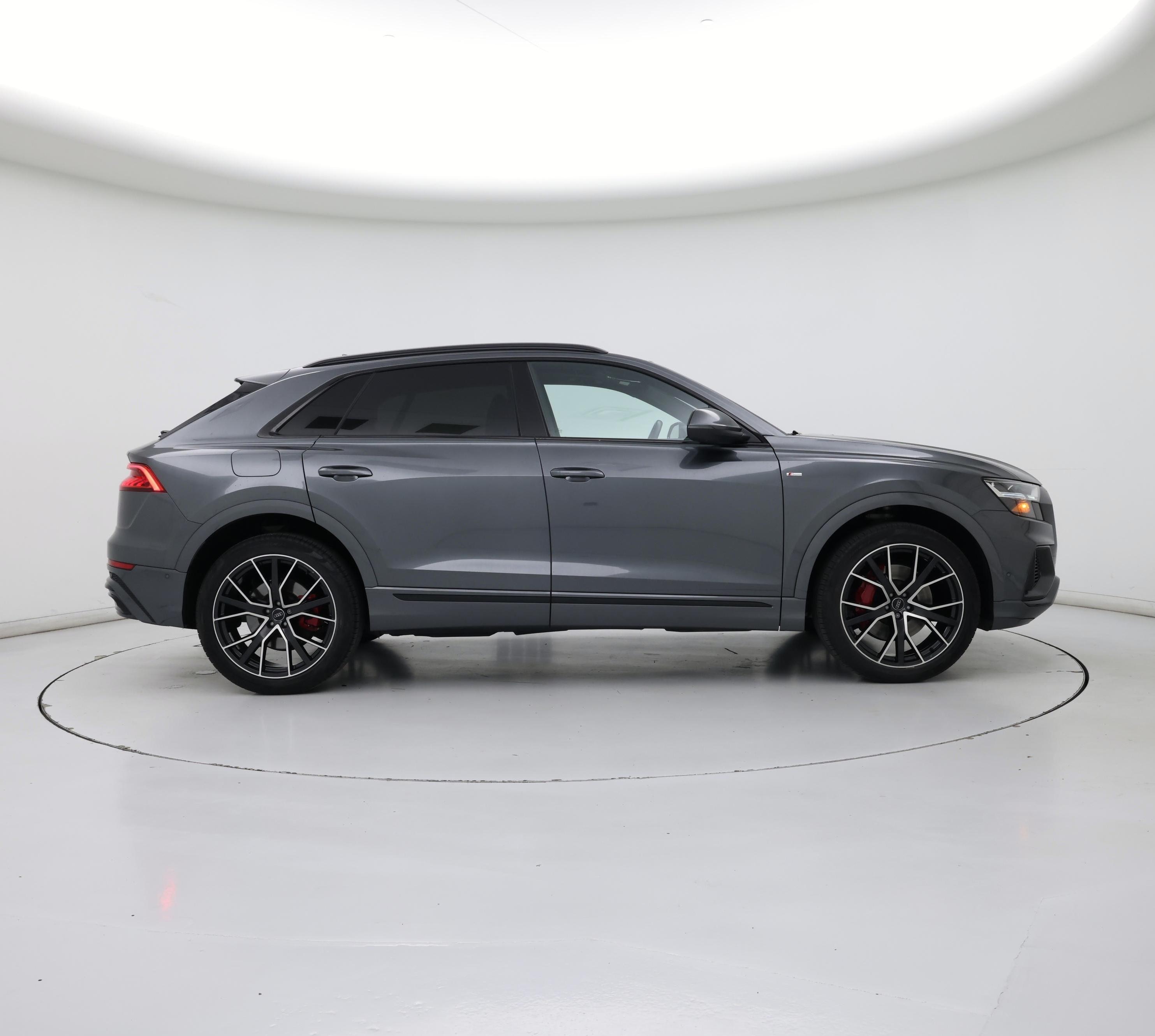 Thumbnail: 2019 Audi Q8 - 7