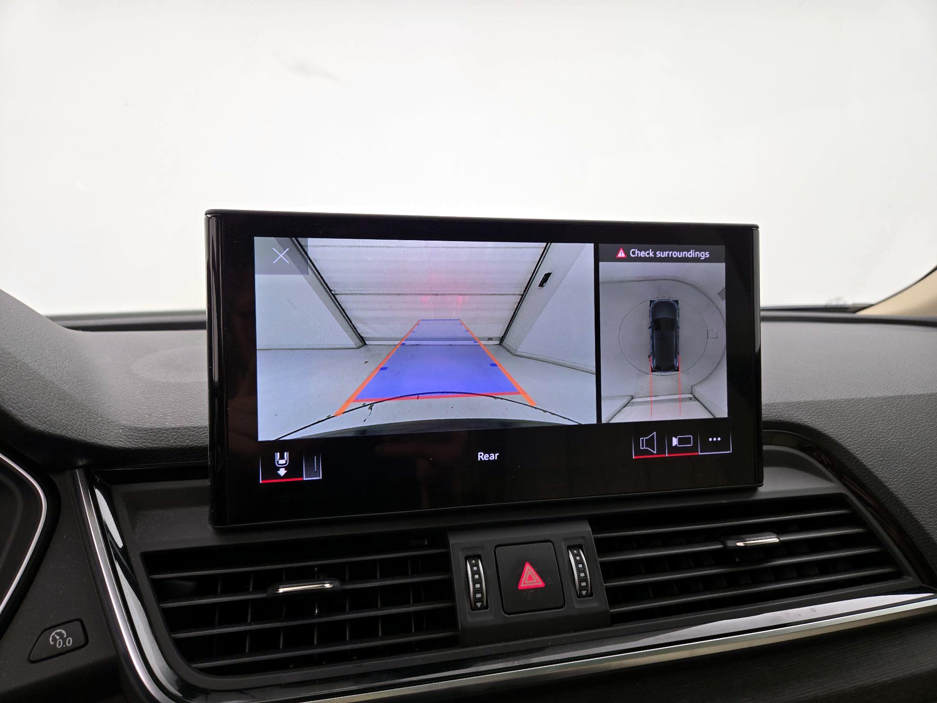 Thumbnail: 2022 Audi Q5 - 14