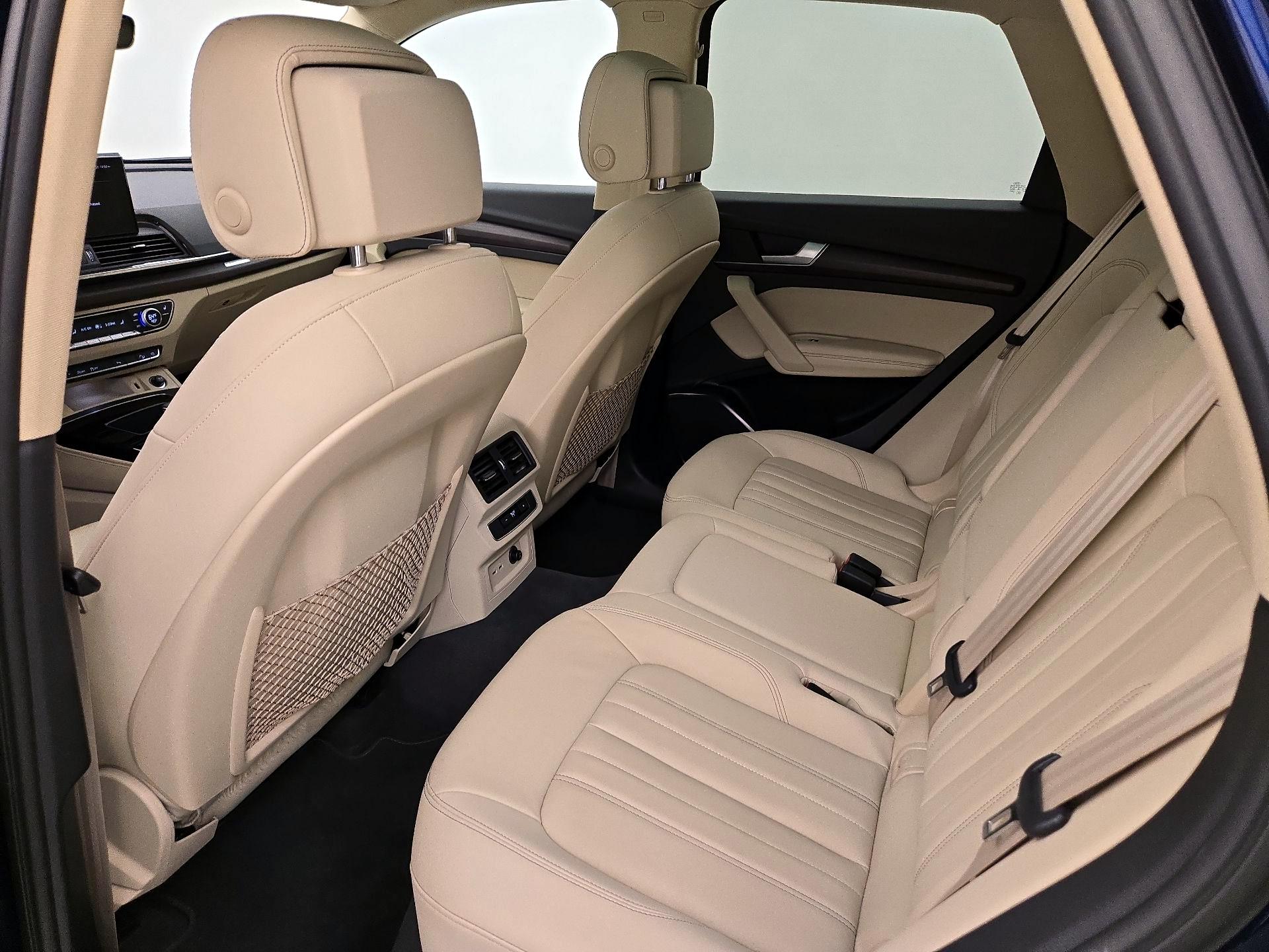 Thumbnail: 2022 Audi Q5 - 20