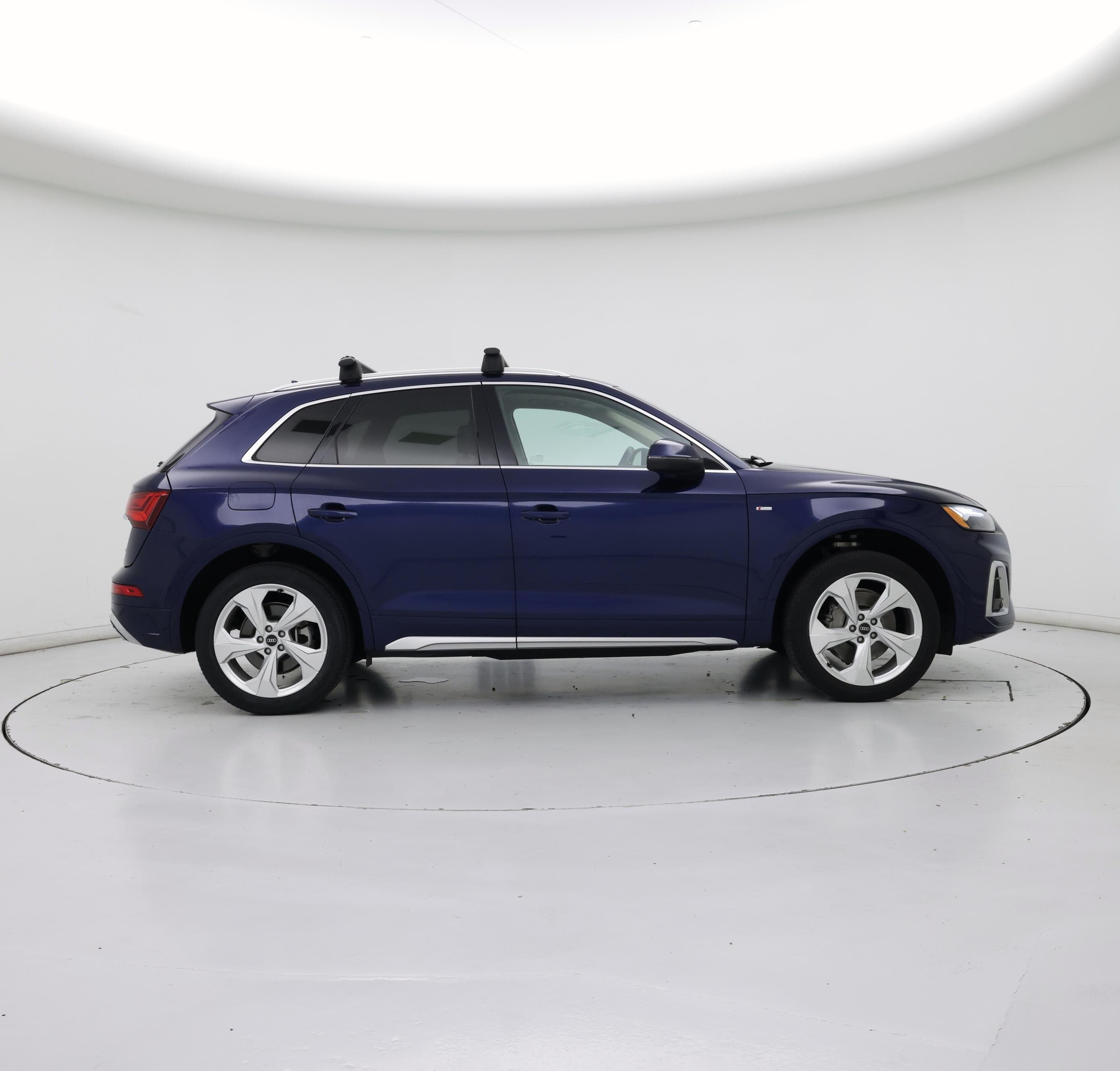 Thumbnail: 2022 Audi Q5 - 7