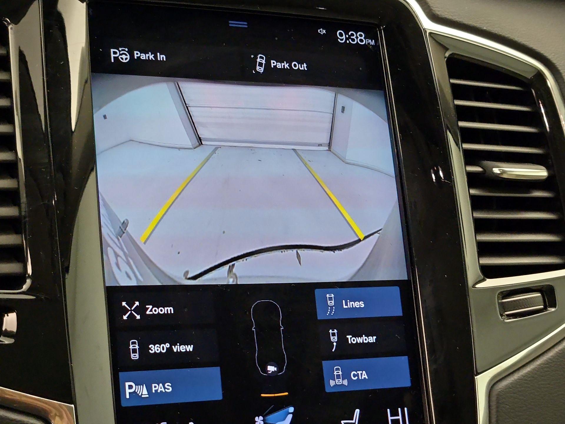 Thumbnail: 2021 Volvo XC90 - 14