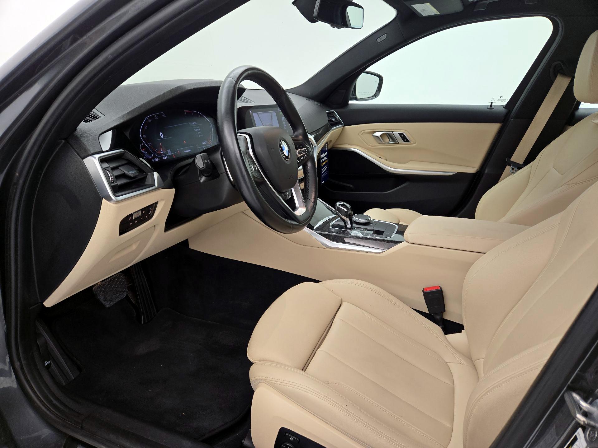 Thumbnail: 2020 BMW 3 Series - 11