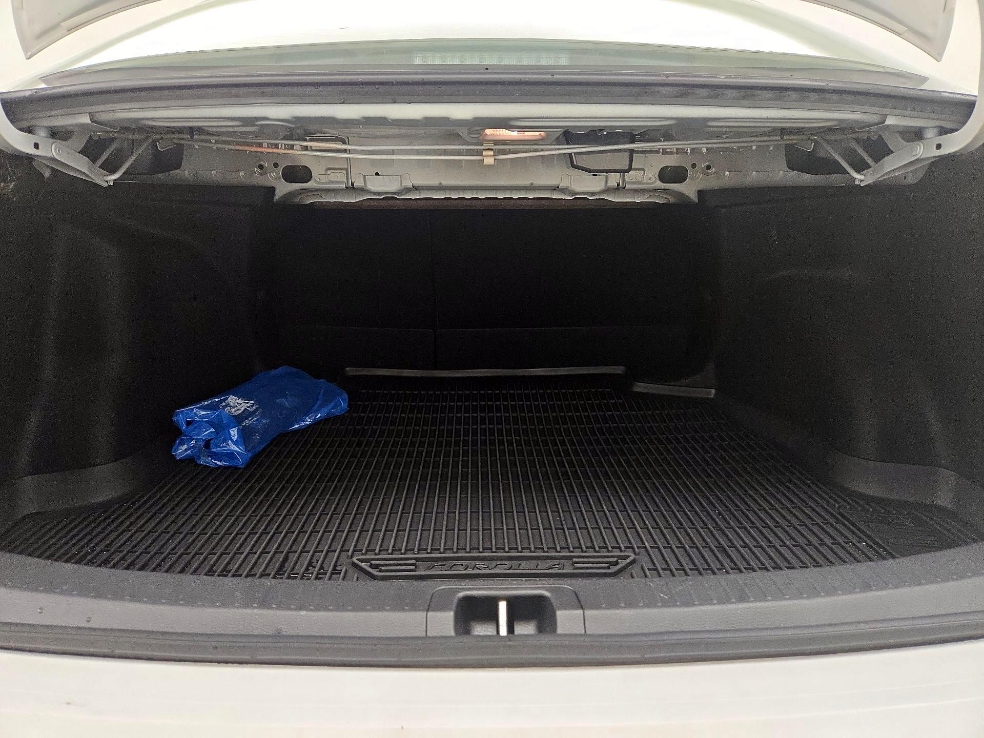 Thumbnail: 2025 Toyota Corolla - 20