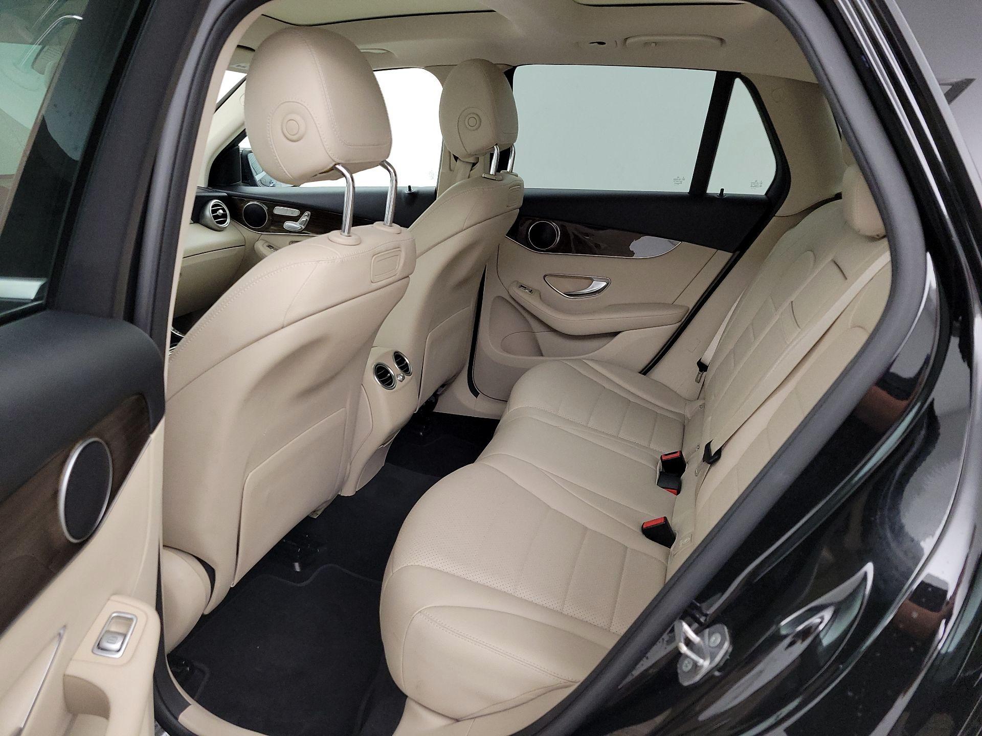 Thumbnail: 2019 Mercedes-Benz GLC - 18