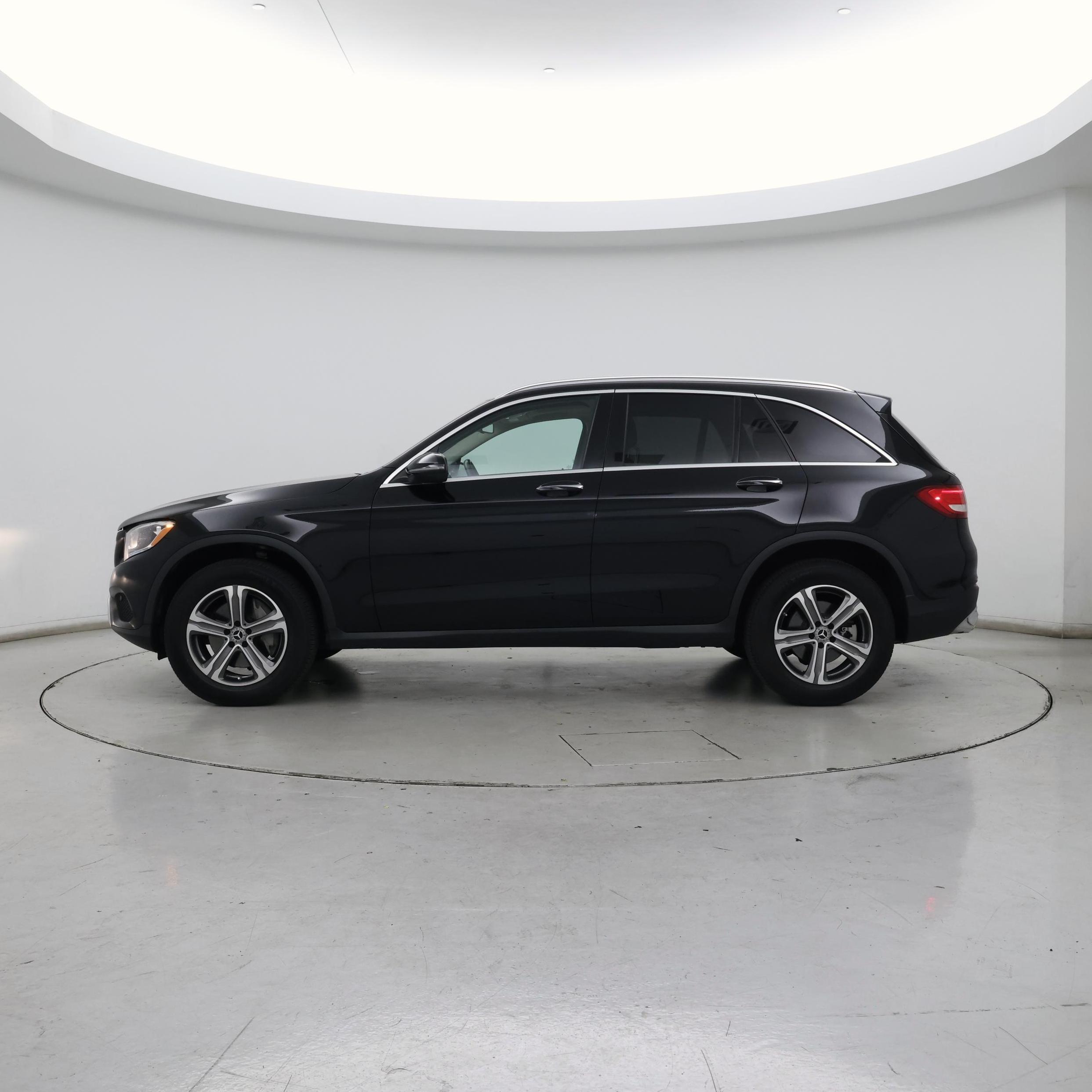 Thumbnail: 2019 Mercedes-Benz GLC - 3