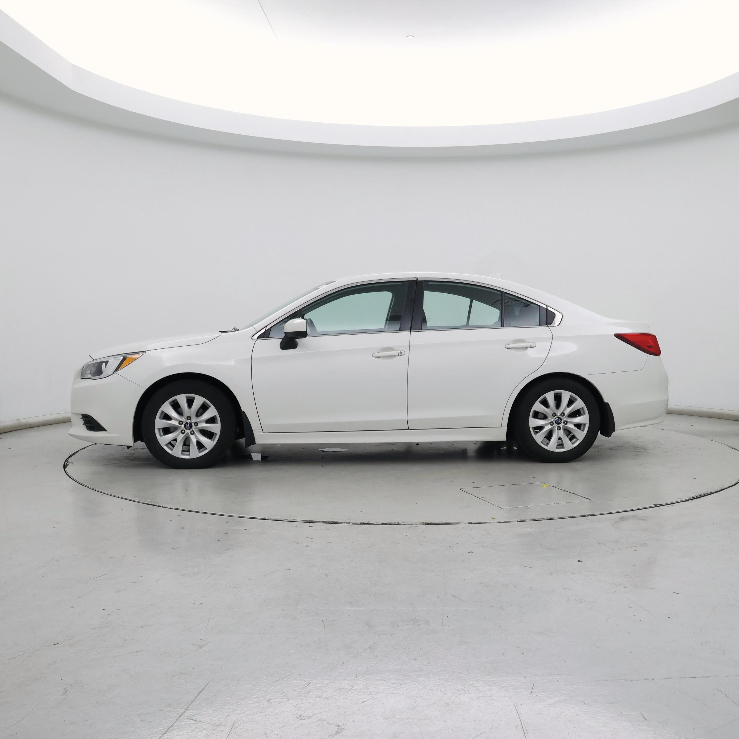 Thumbnail: 2016 Subaru Legacy - 3