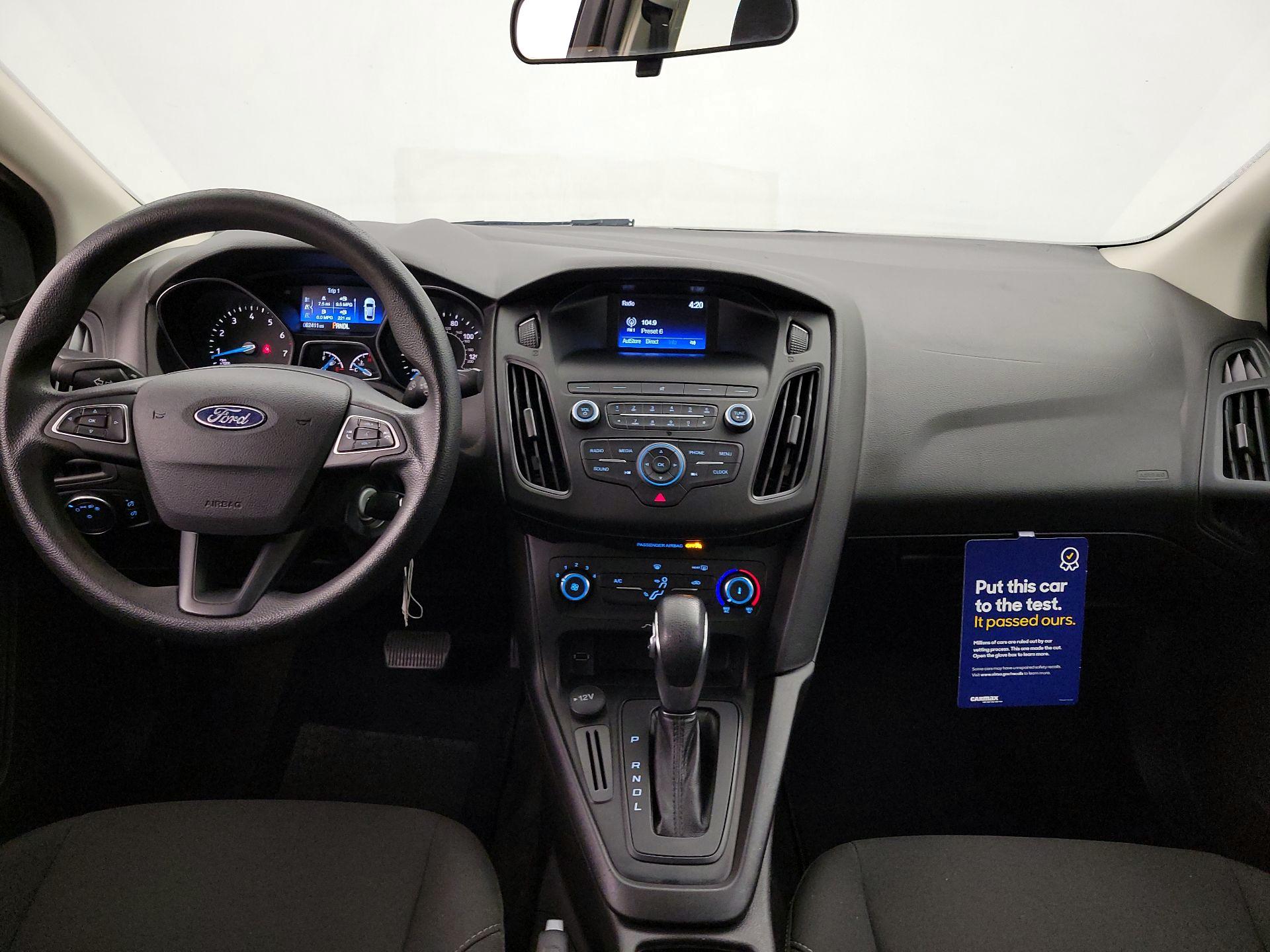 Thumbnail: 2018 Ford Focus - 9