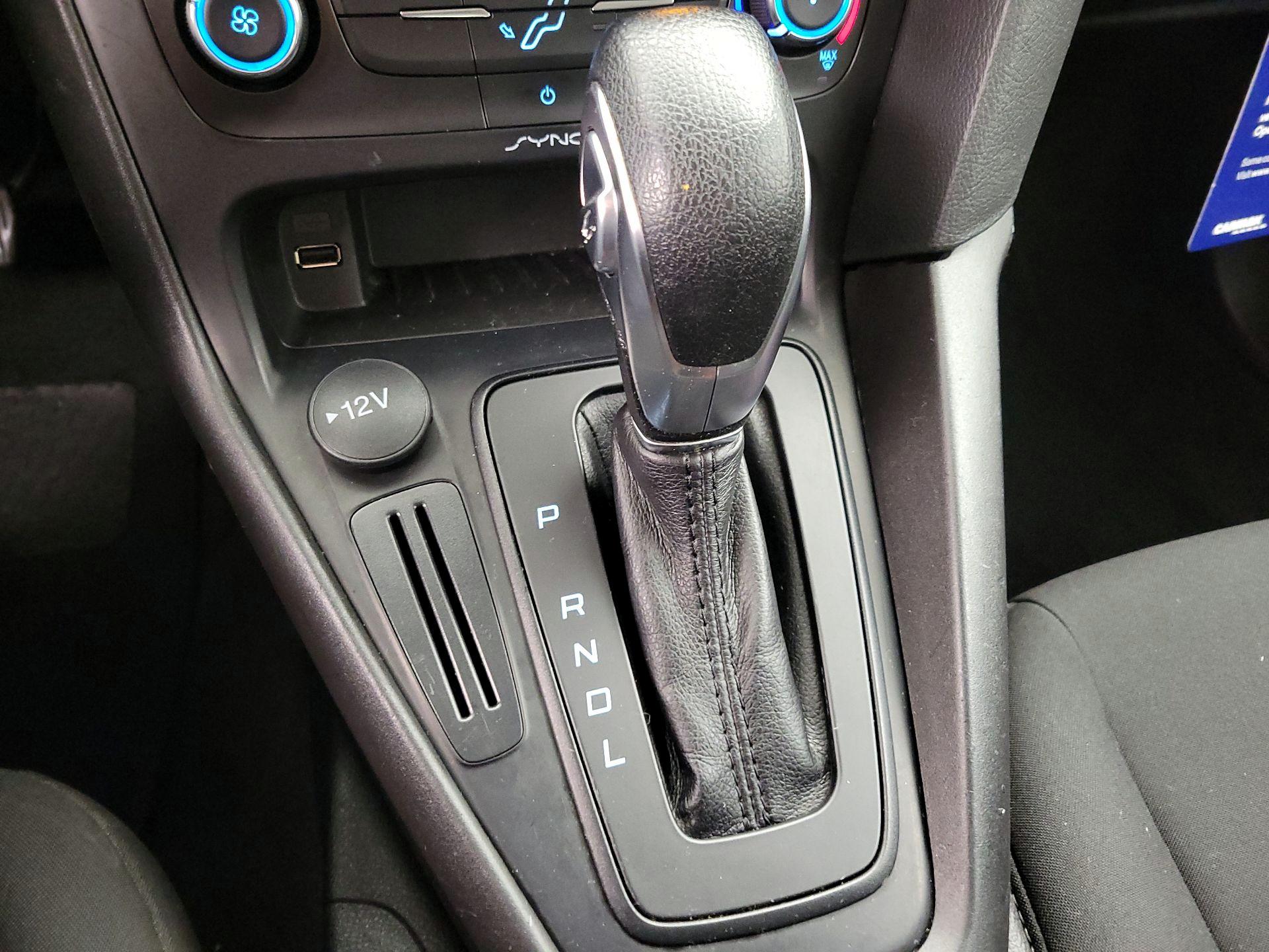 Thumbnail: 2018 Ford Focus - 17