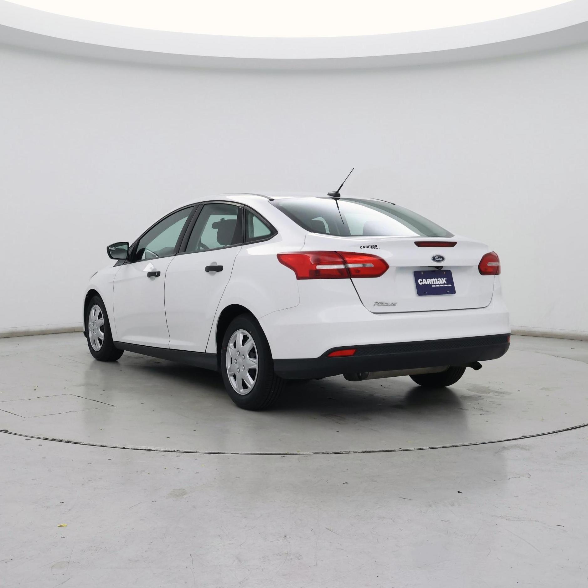 Thumbnail: 2018 Ford Focus - 2