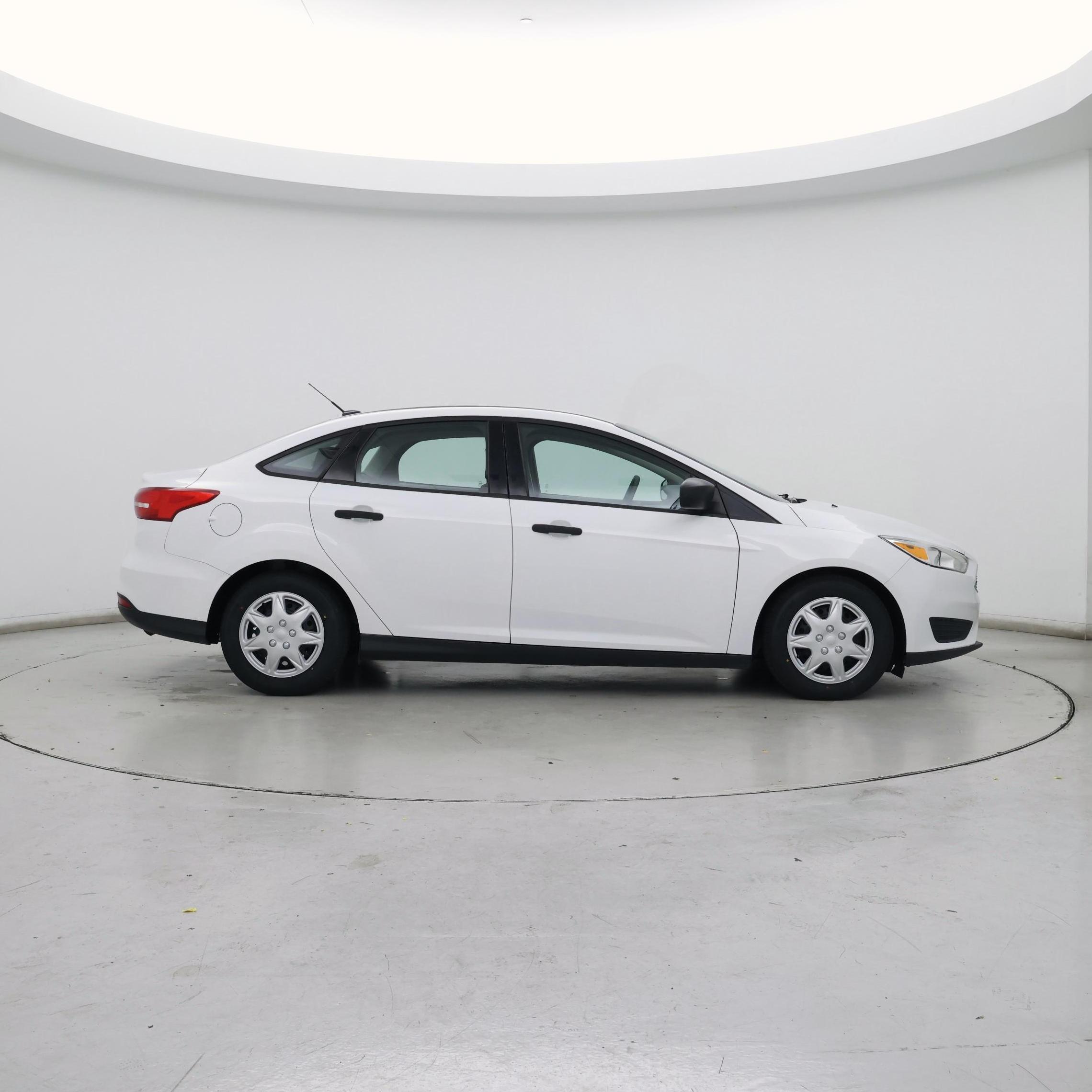 Thumbnail: 2018 Ford Focus - 7