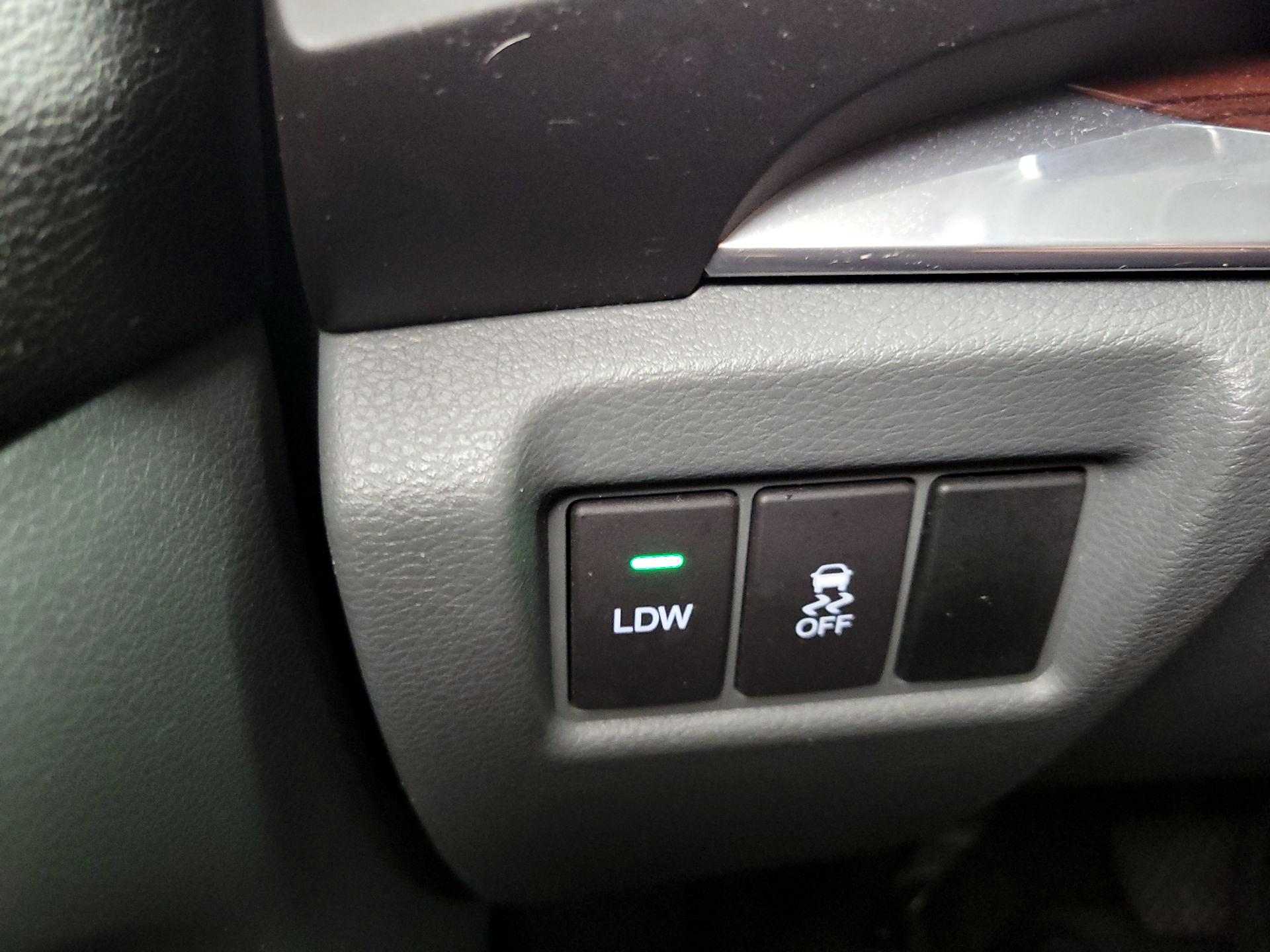 Thumbnail: 2015 Acura MDX - 13