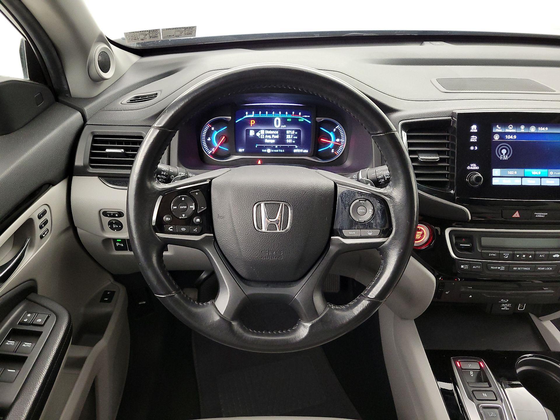 Thumbnail: 2019 Honda Pilot - 10