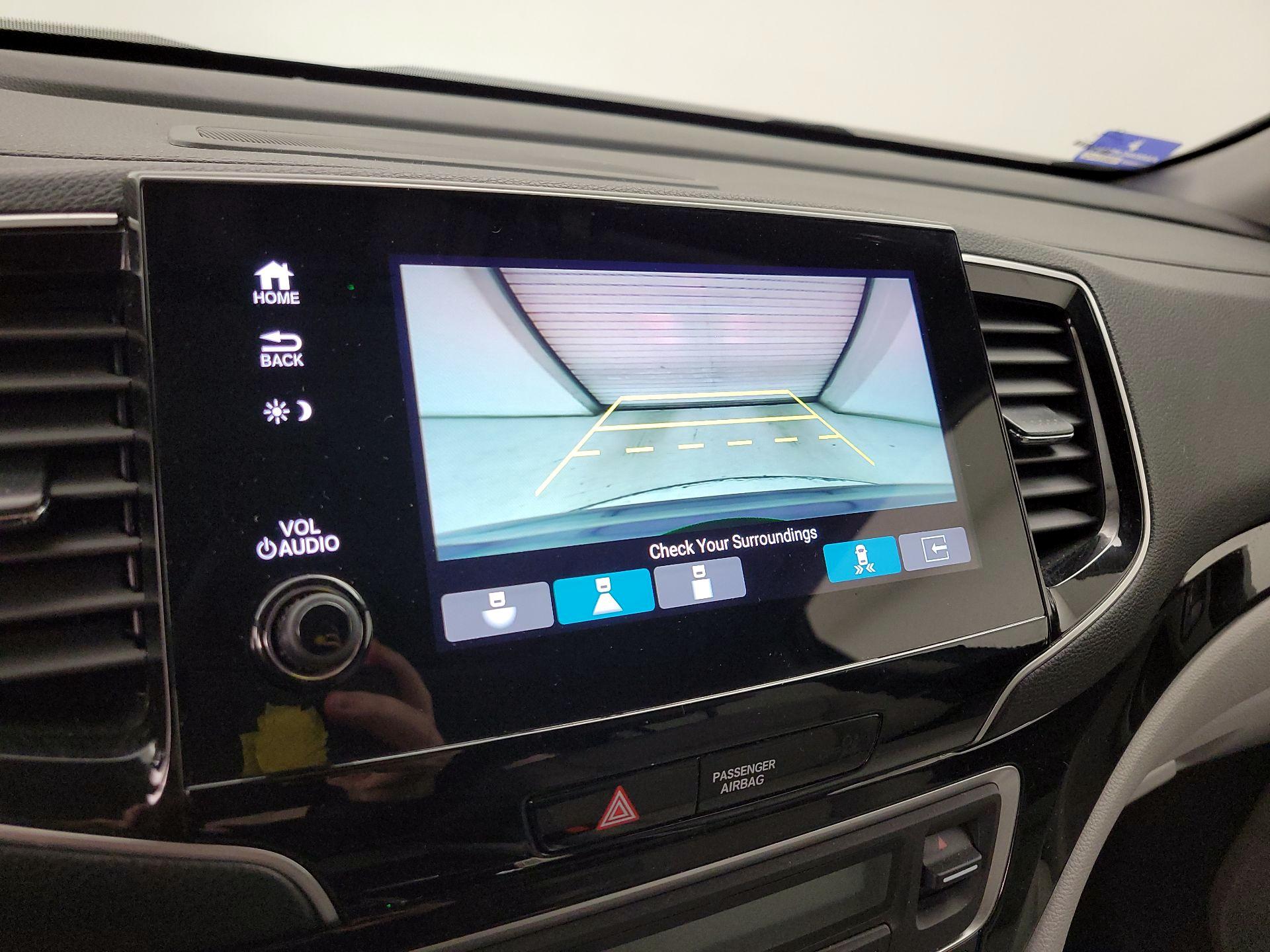 Thumbnail: 2019 Honda Pilot - 14