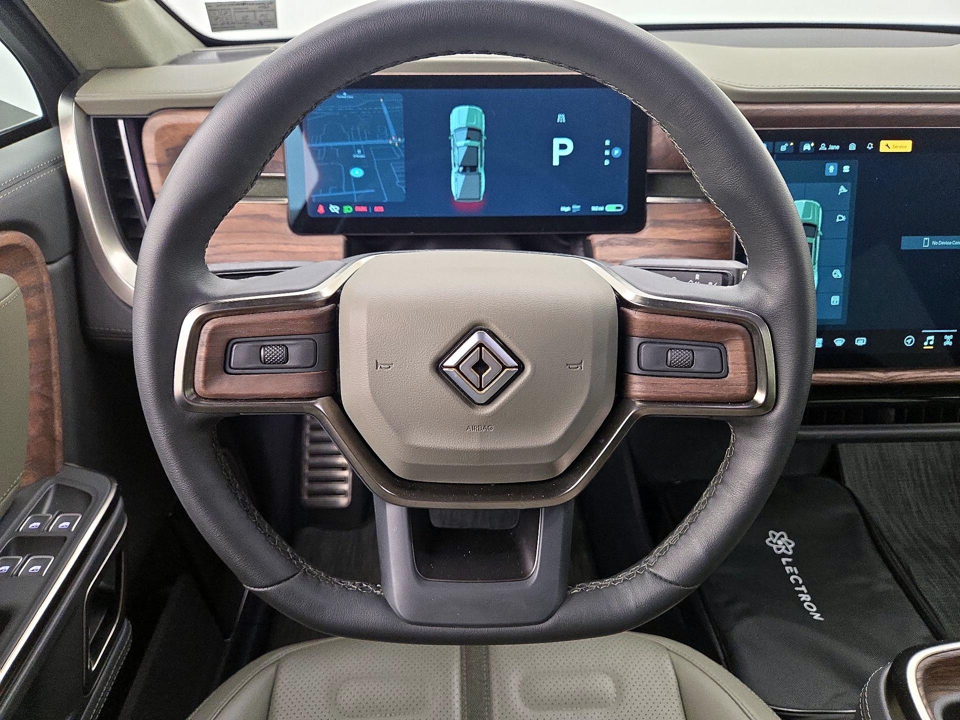 Thumbnail: 2022 Rivian R1T - 10