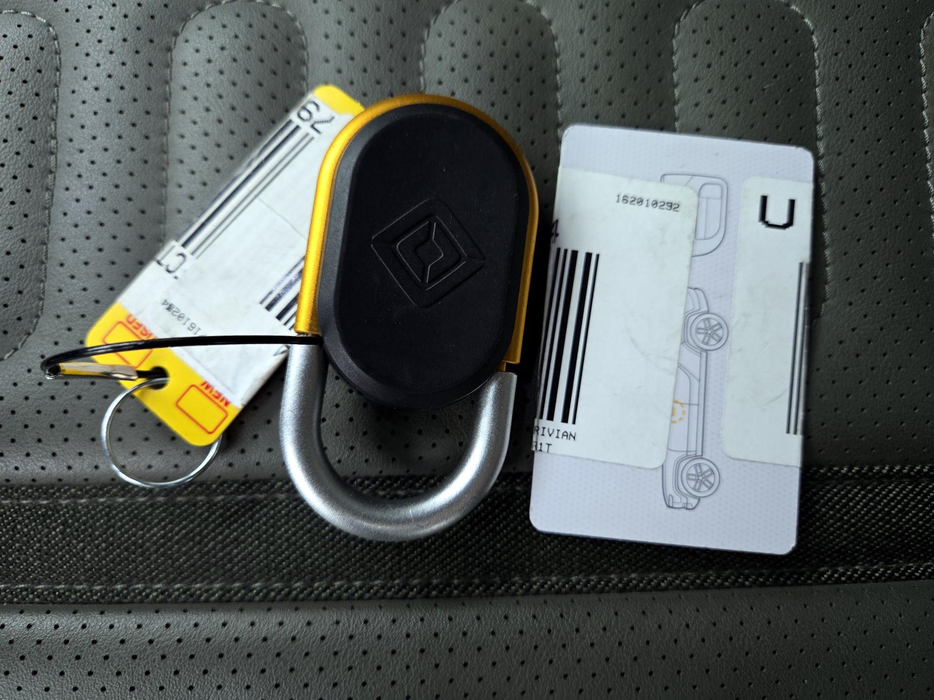 Thumbnail: 2022 Rivian R1T - 20