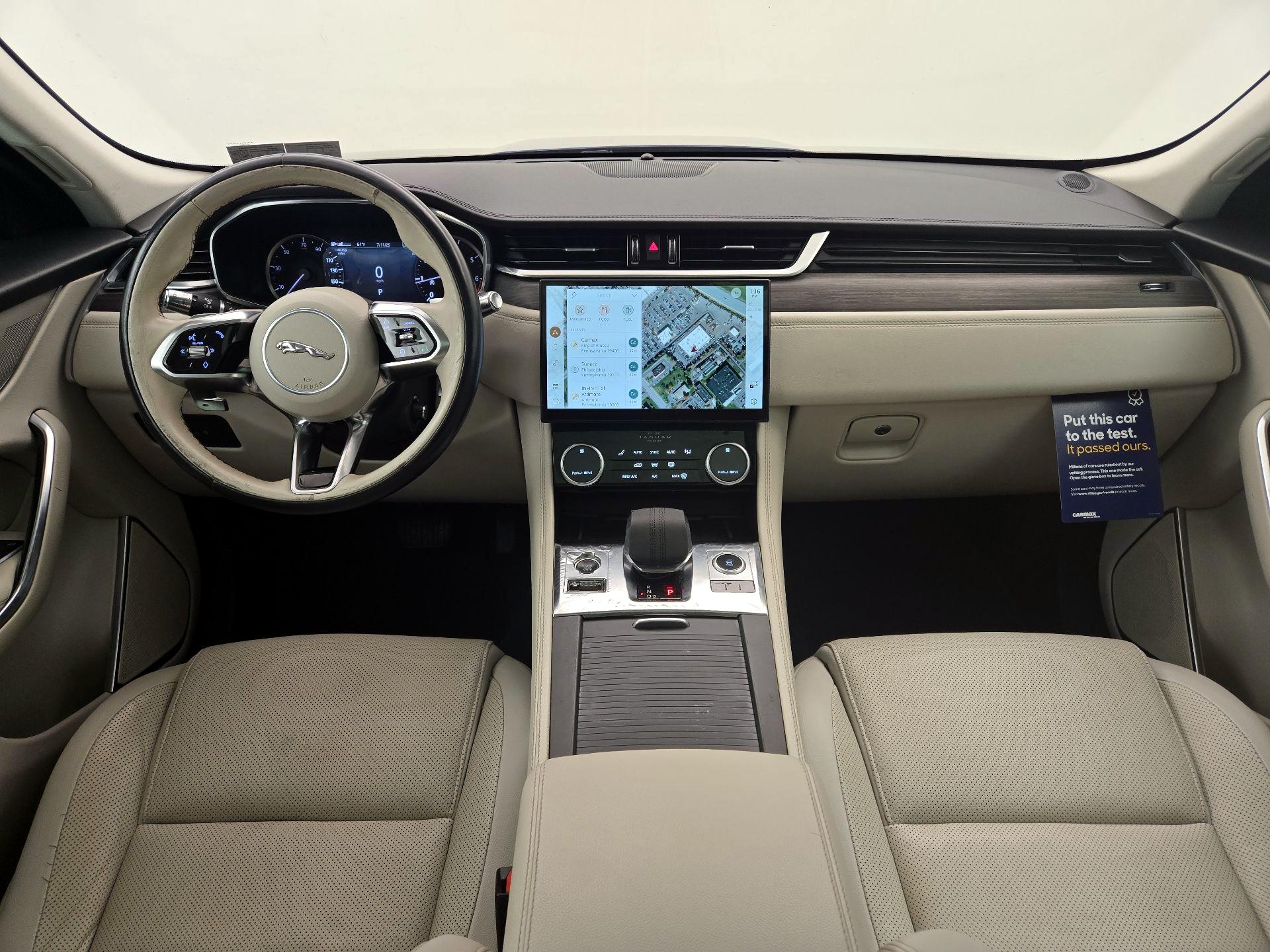 Thumbnail: 2021 Jaguar F-Pace - 9