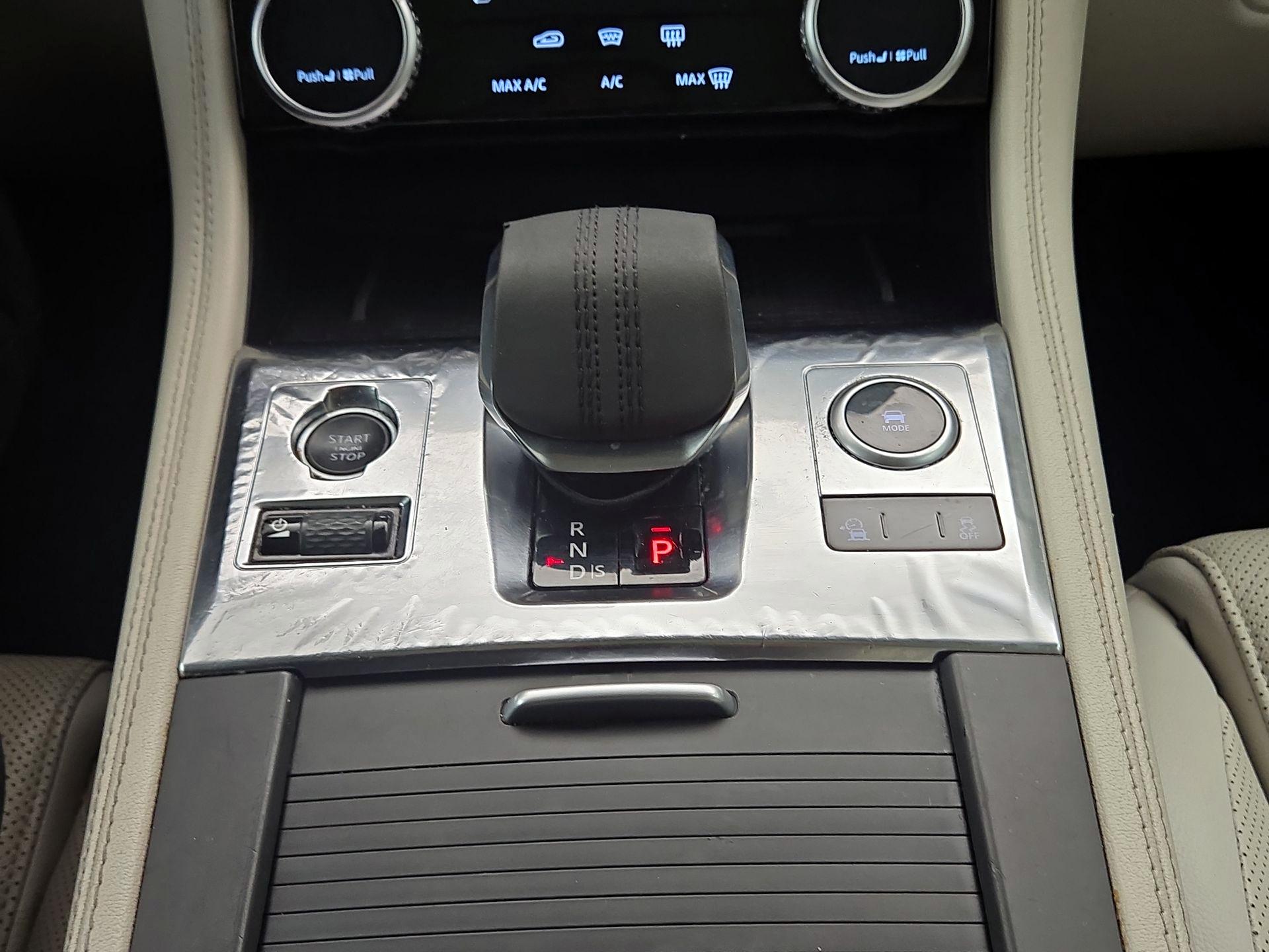 Thumbnail: 2021 Jaguar F-Pace - 18