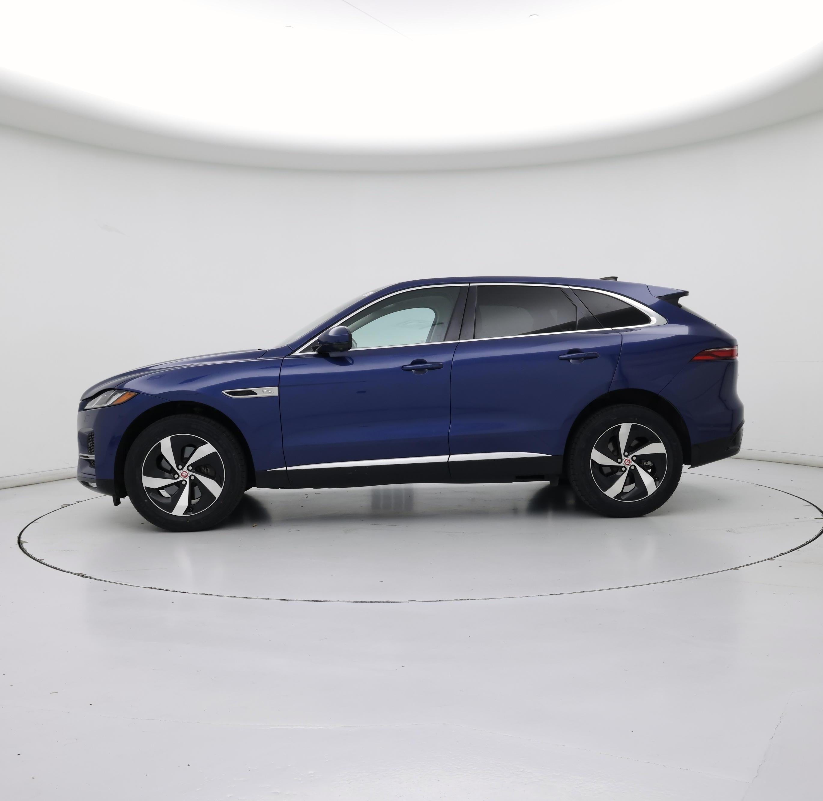 Thumbnail: 2021 Jaguar F-Pace - 3