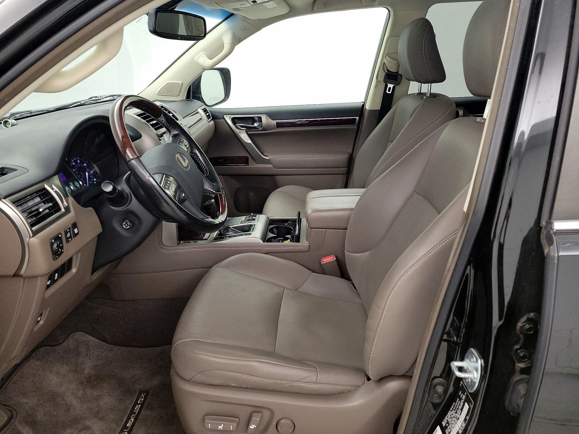 Thumbnail: 2019 Lexus GX - 11