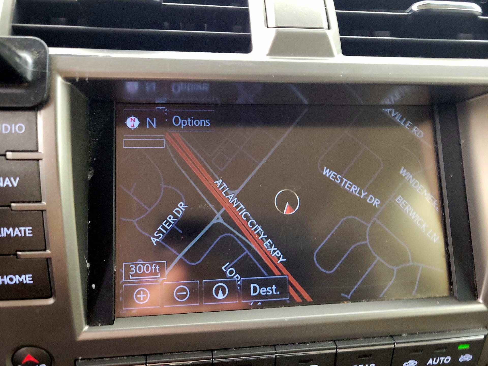 Thumbnail: 2019 Lexus GX - 14