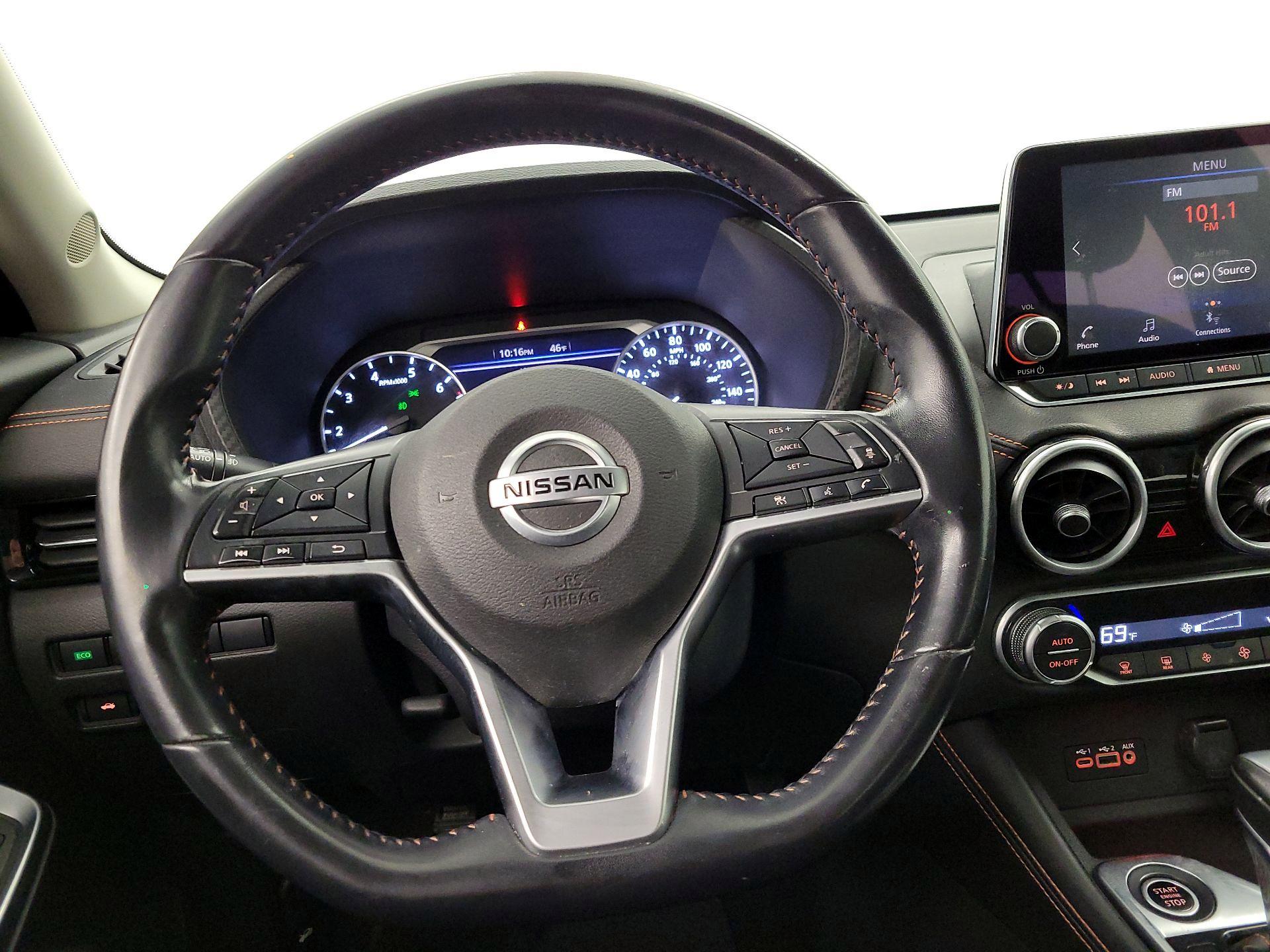 Thumbnail: 2020 Nissan Sentra - 10