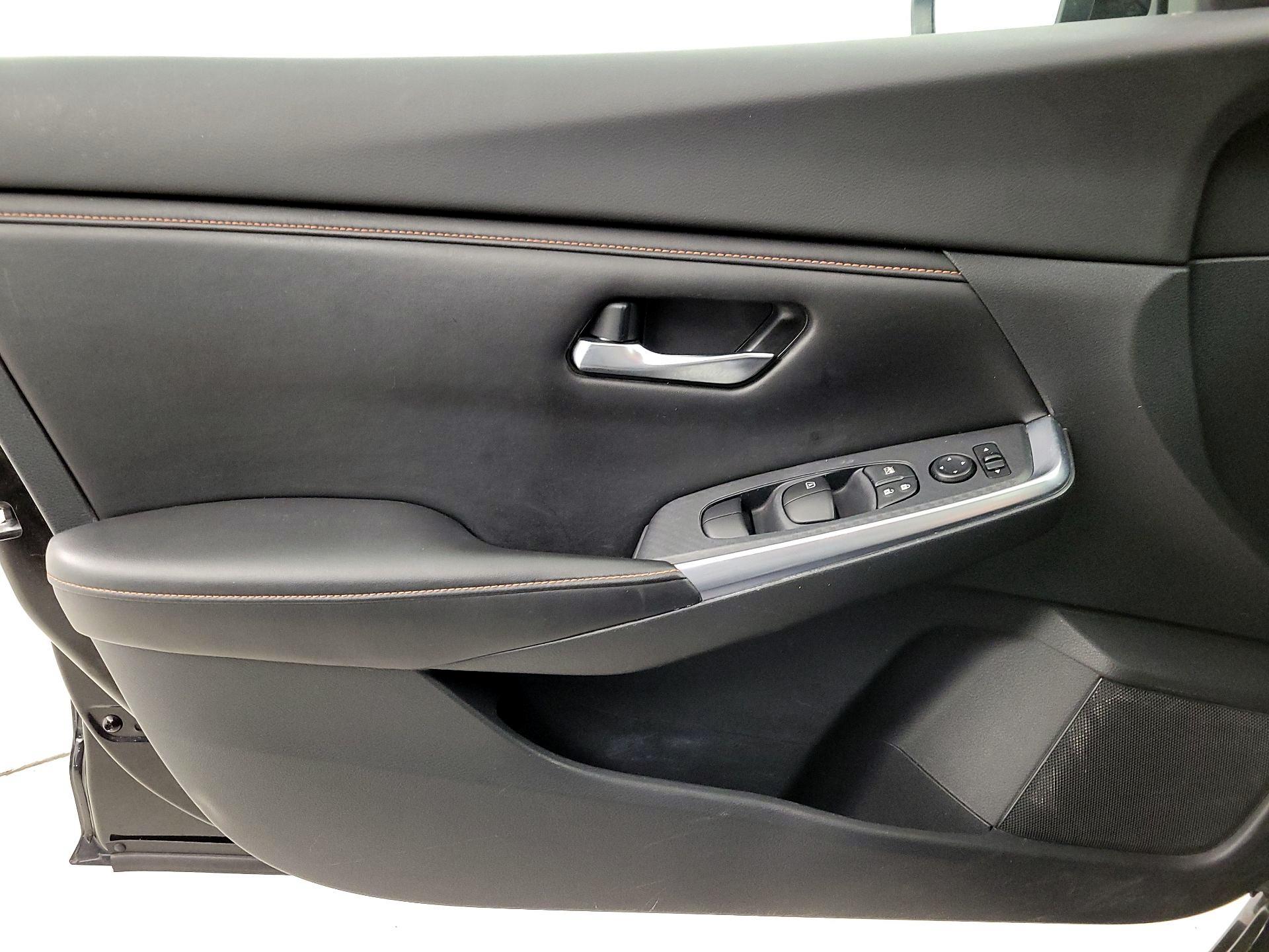 Thumbnail: 2020 Nissan Sentra - 12