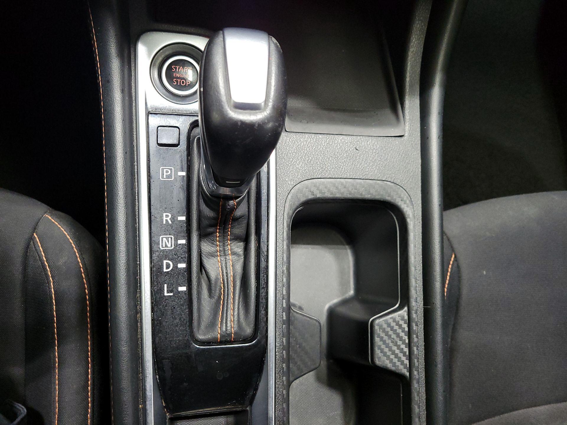 Thumbnail: 2020 Nissan Sentra - 17