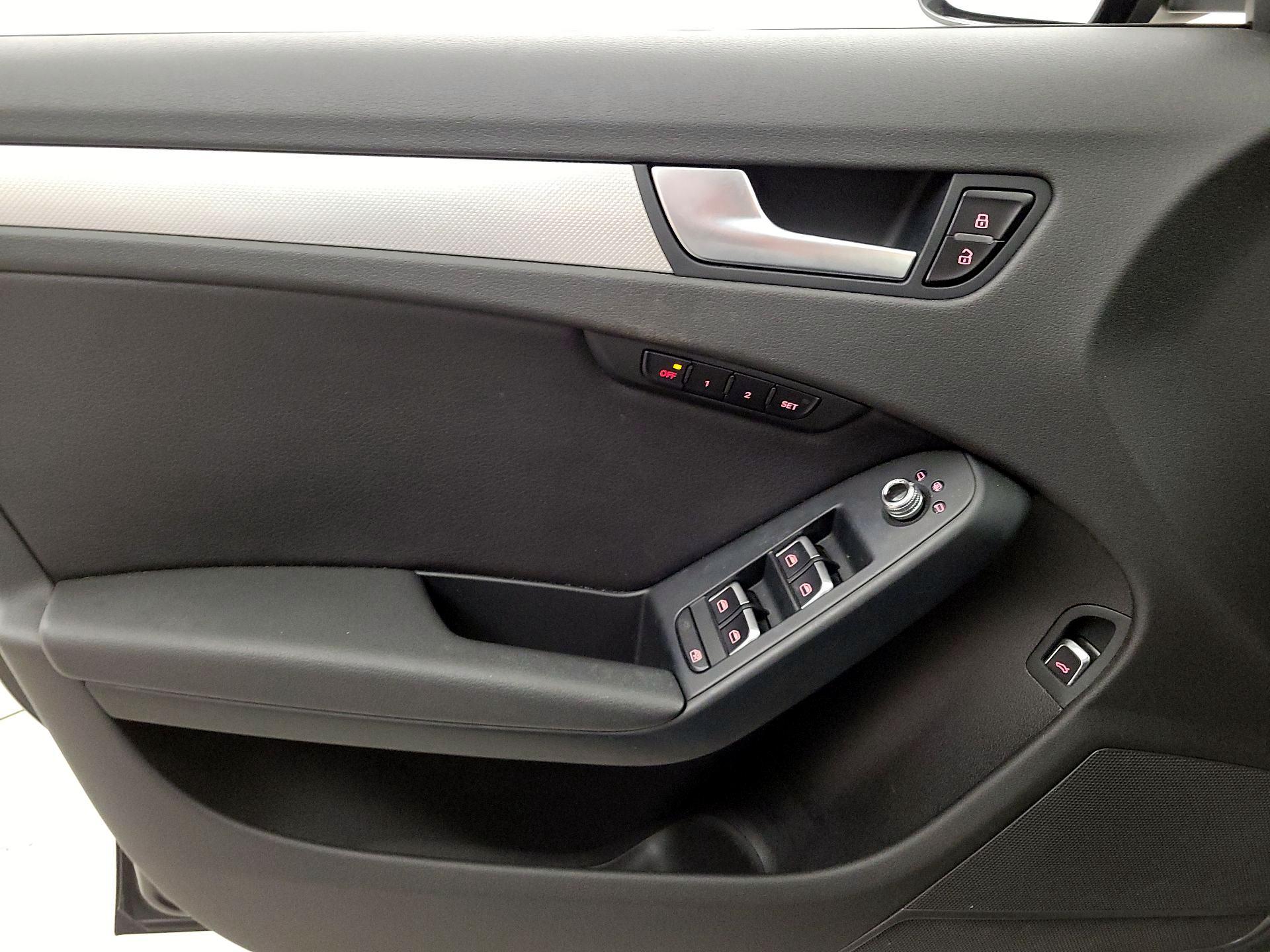 Thumbnail: 2015 Audi A4 - 12