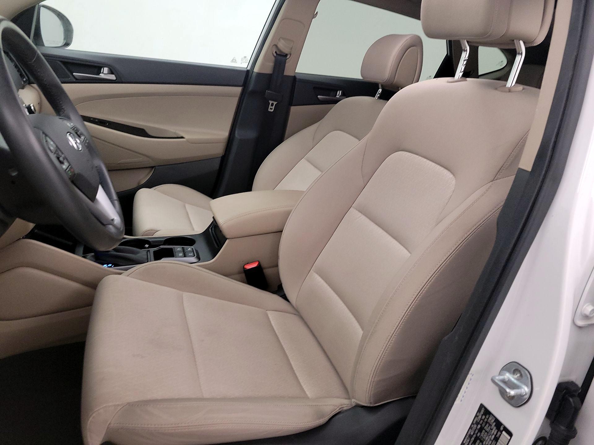 Thumbnail: 2018 Hyundai Tucson - 11