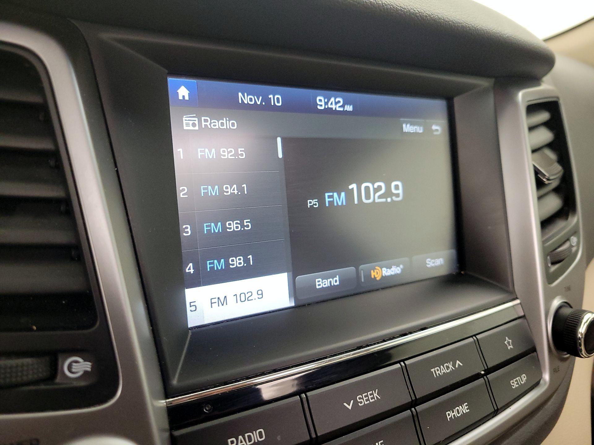 Thumbnail: 2018 Hyundai Tucson - 15