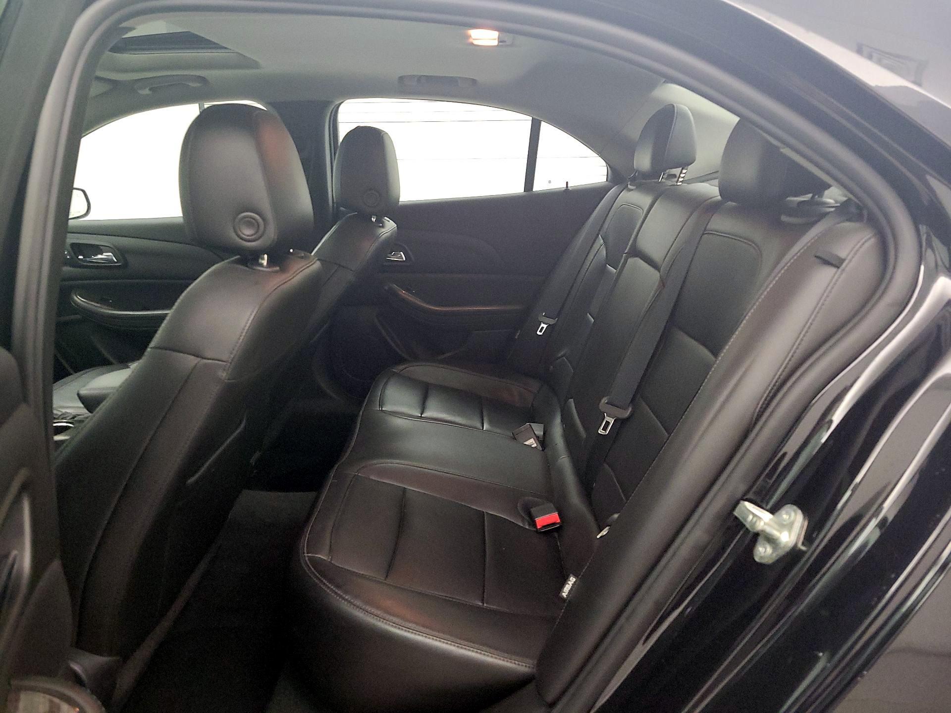 Thumbnail: 2015 Chevrolet Malibu - 20