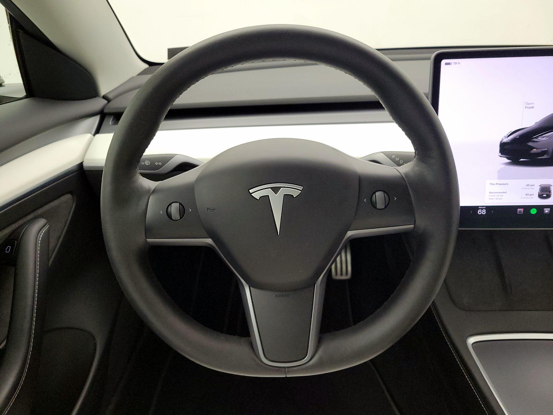 Thumbnail: 2022 Tesla Model 3 - 10