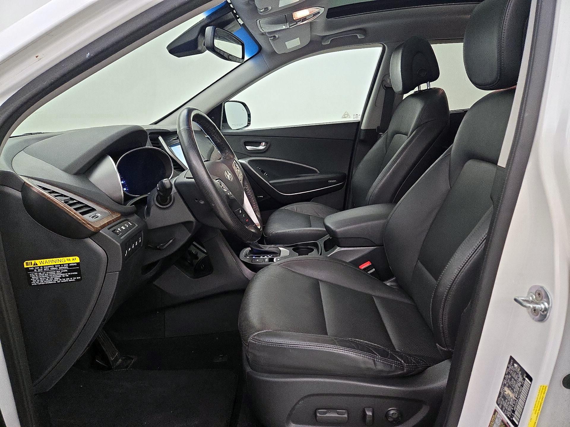 Thumbnail: 2017 Hyundai Santa Fe - 11