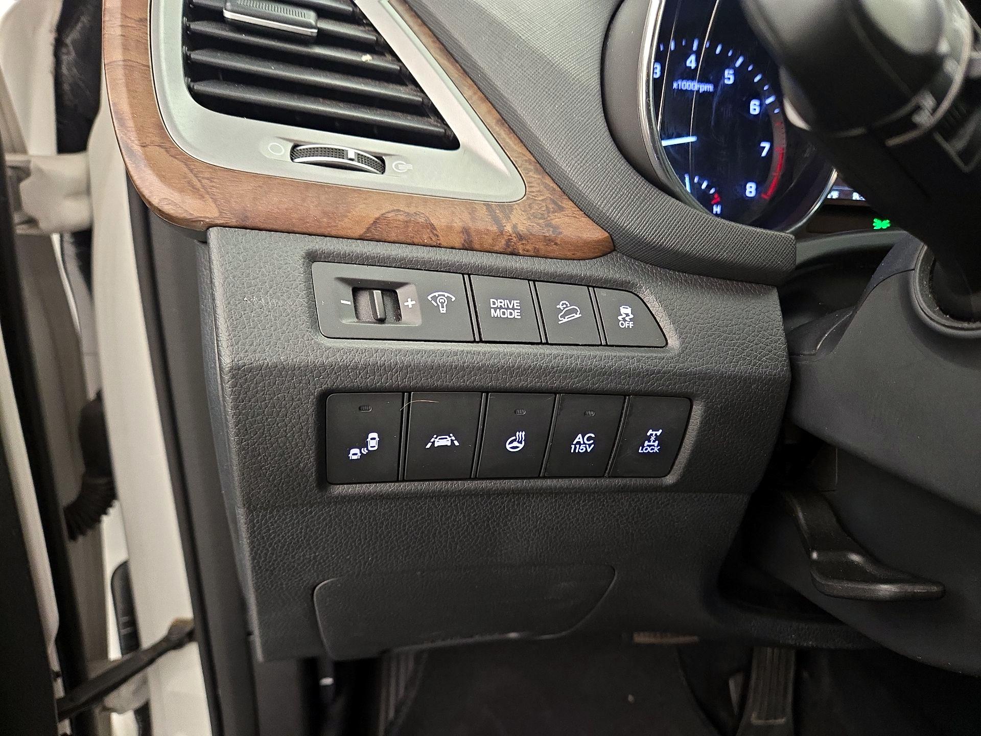 Thumbnail: 2017 Hyundai Santa Fe - 13