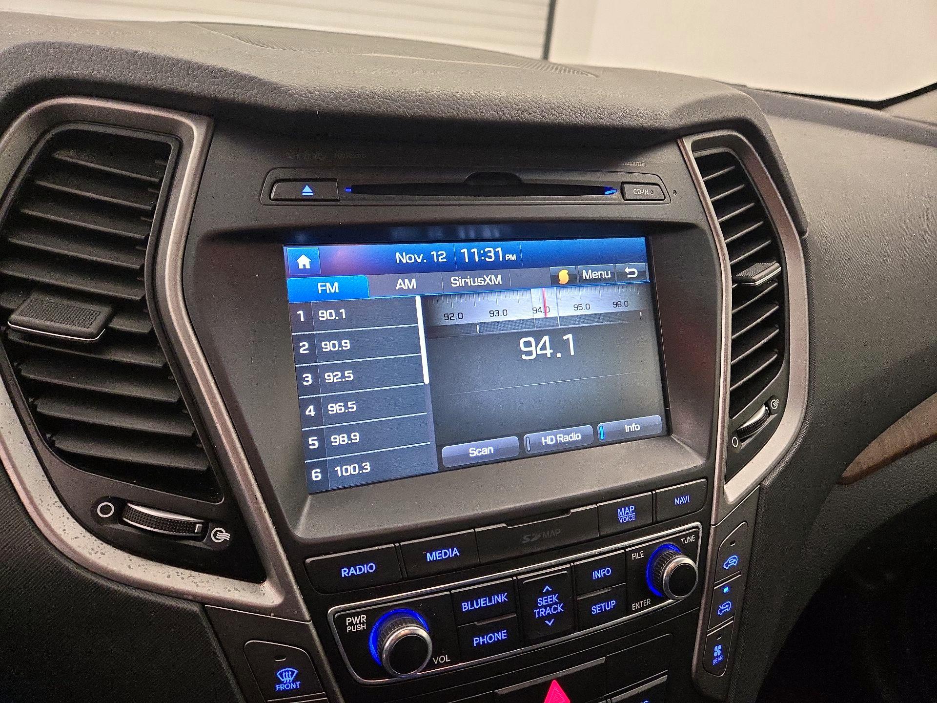 Thumbnail: 2017 Hyundai Santa Fe - 16