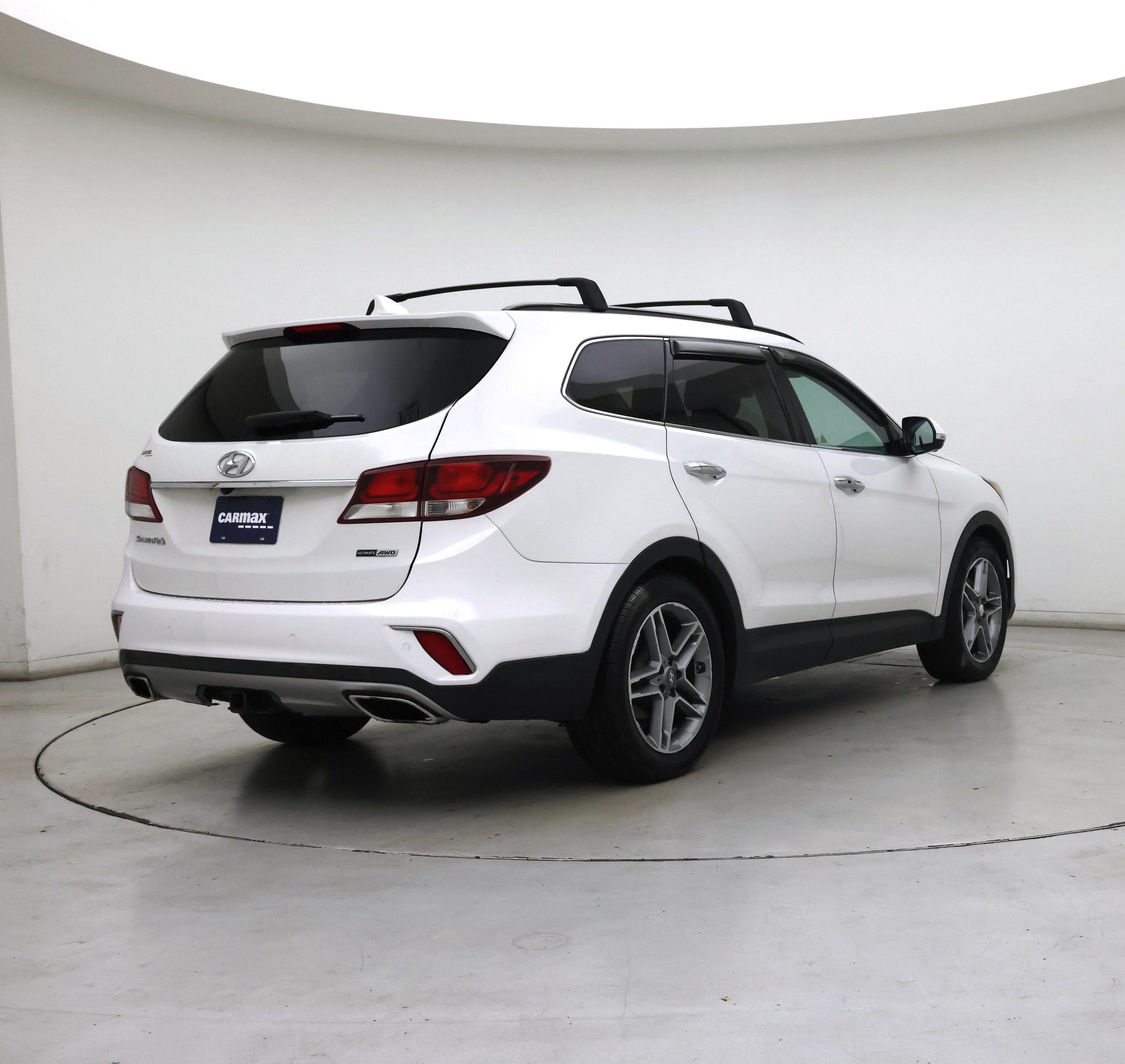 Thumbnail: 2017 Hyundai Santa Fe - 8