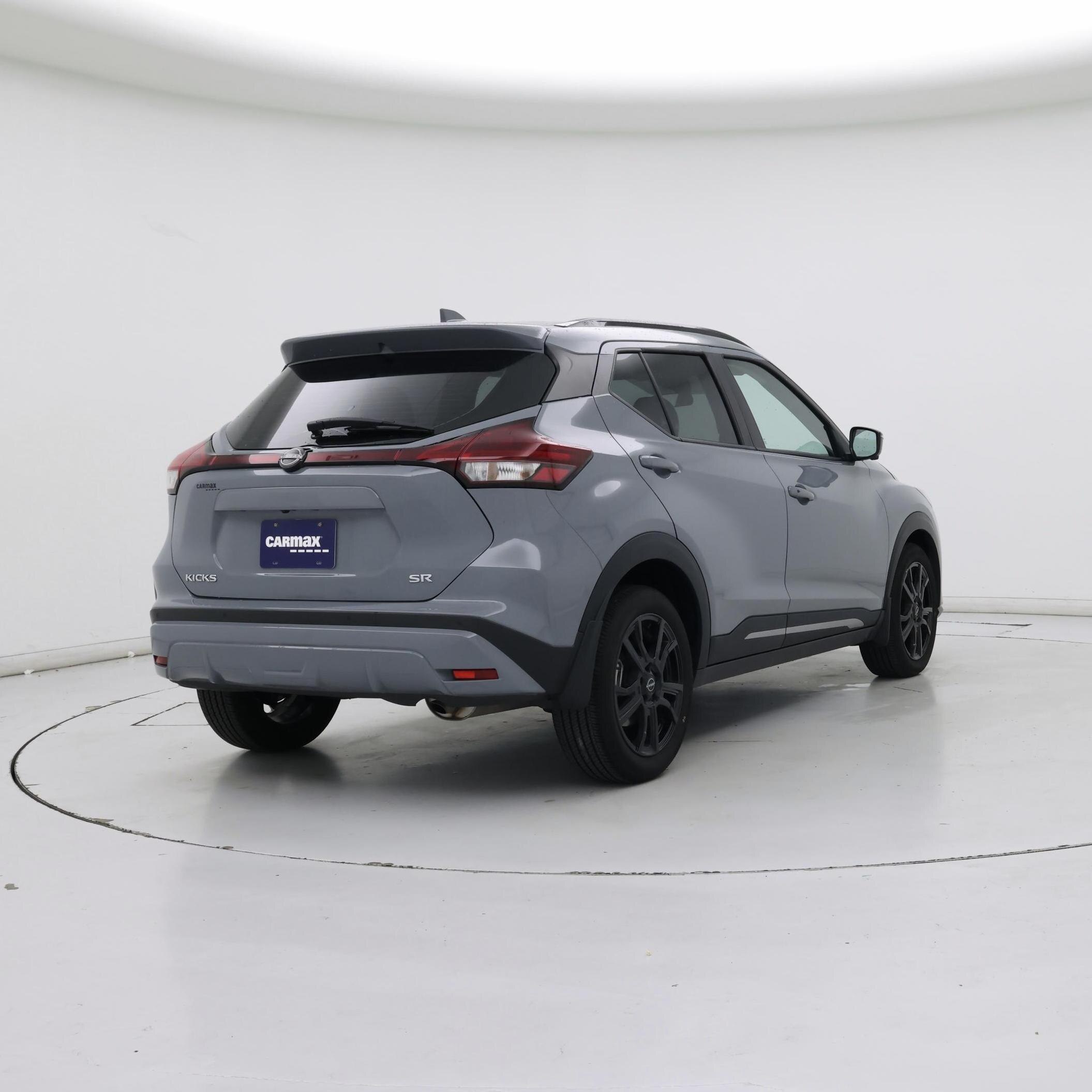 Thumbnail: 2024 Nissan Kicks - 8