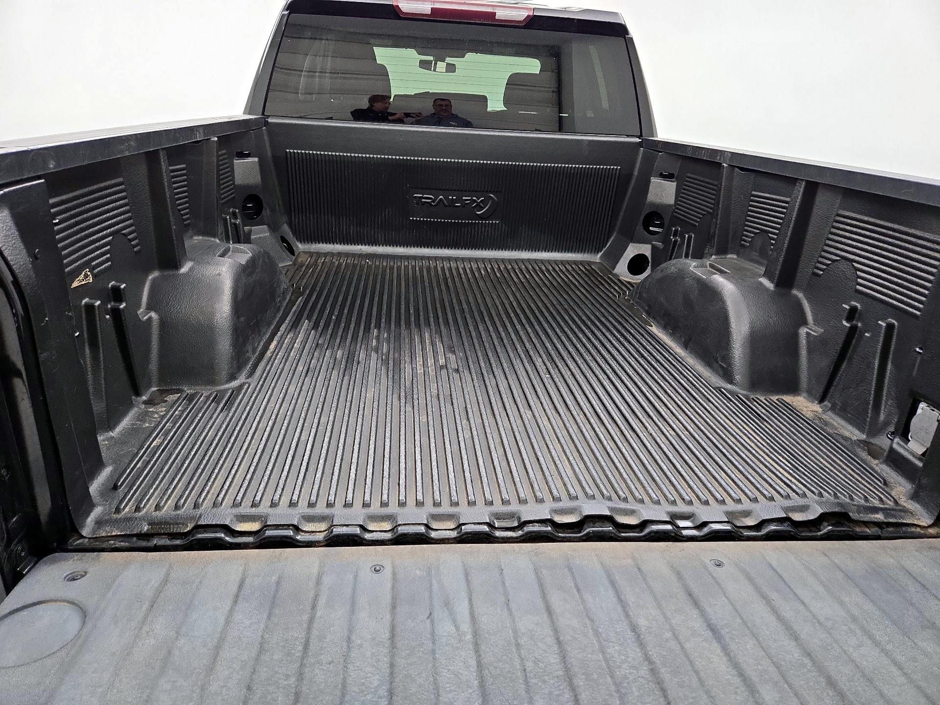 Thumbnail: 2021 GMC Sierra 1500 - 20