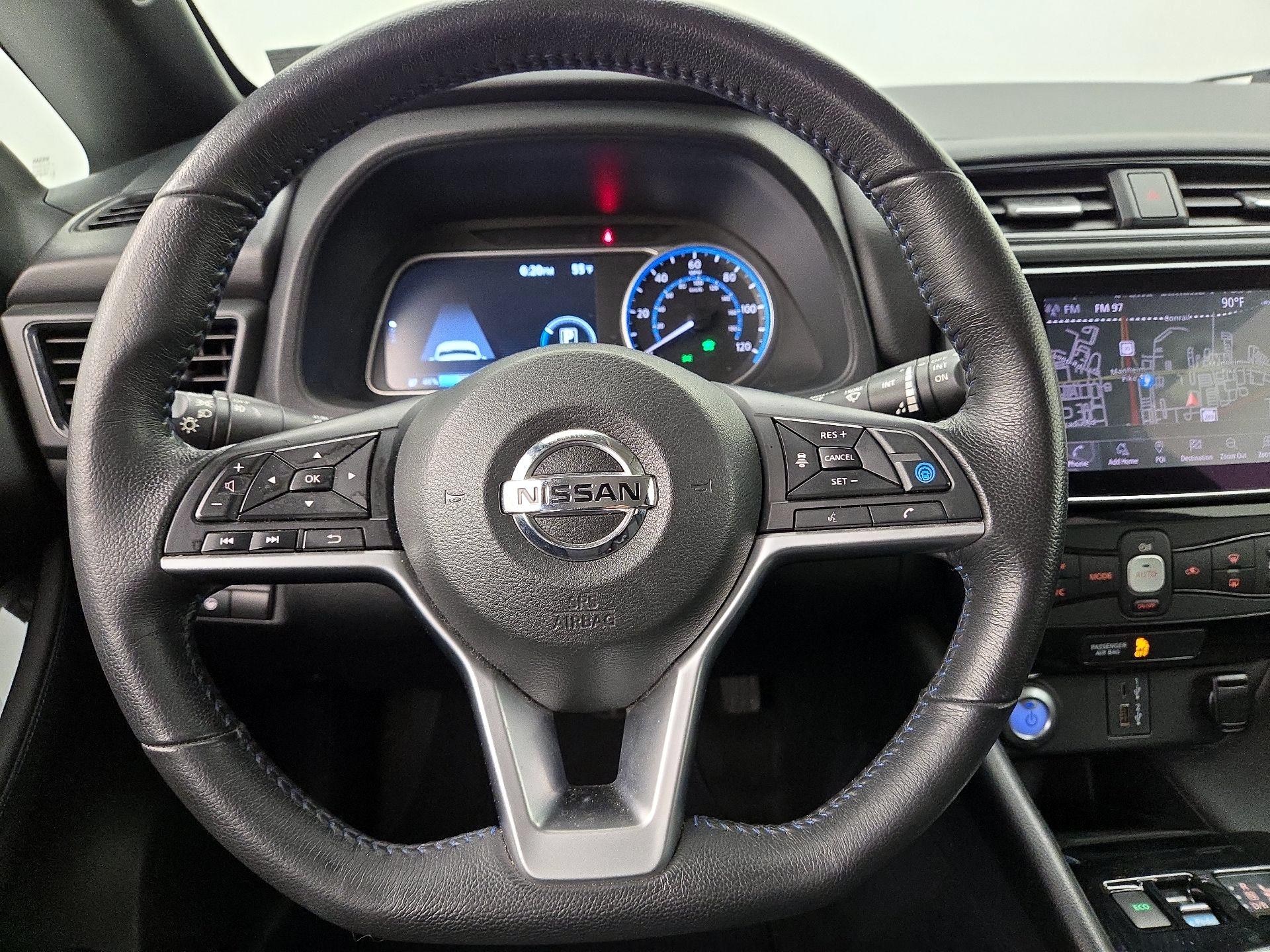 Thumbnail: 2020 Nissan Leaf - 10