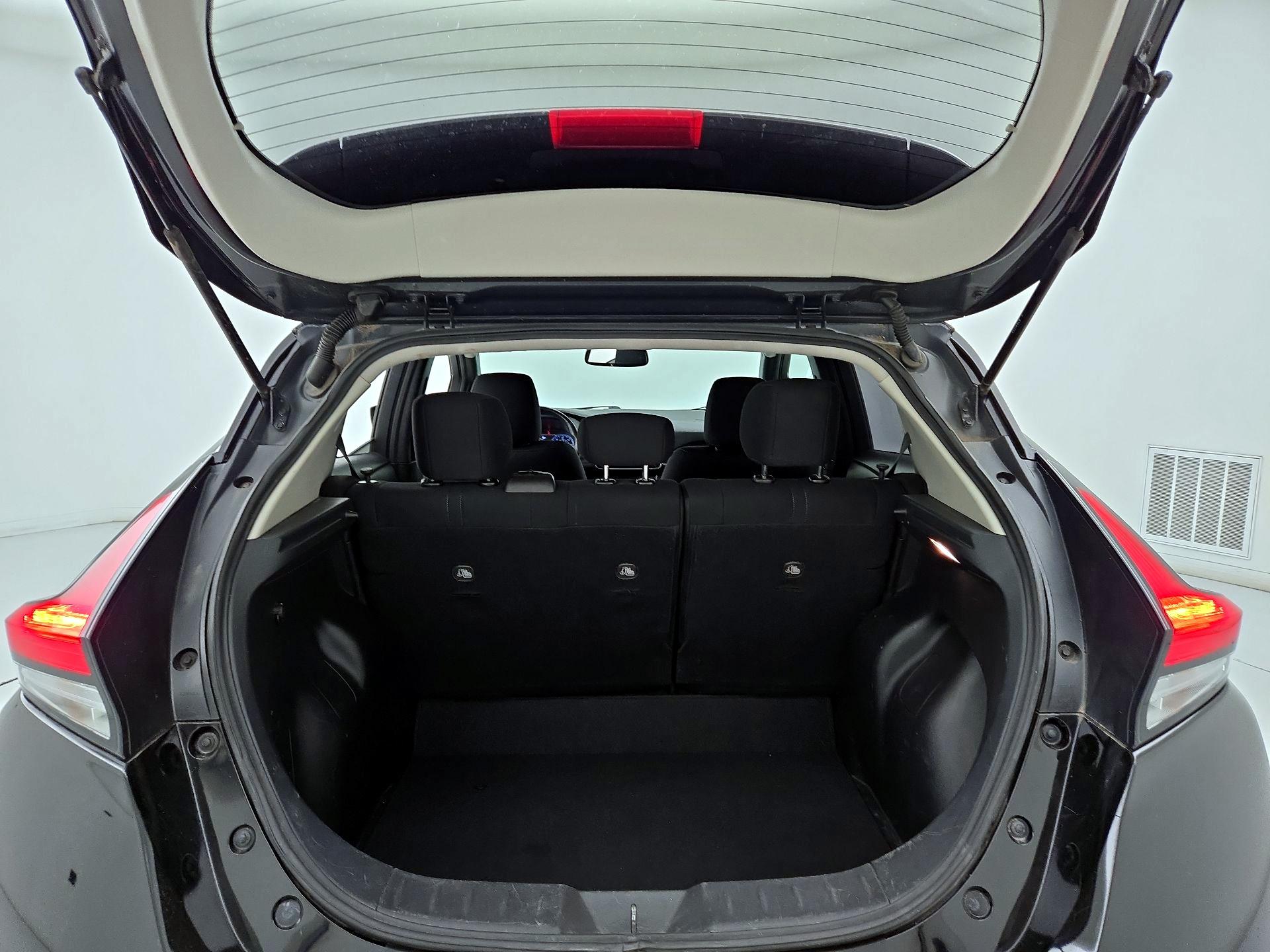 Thumbnail: 2020 Nissan Leaf - 20