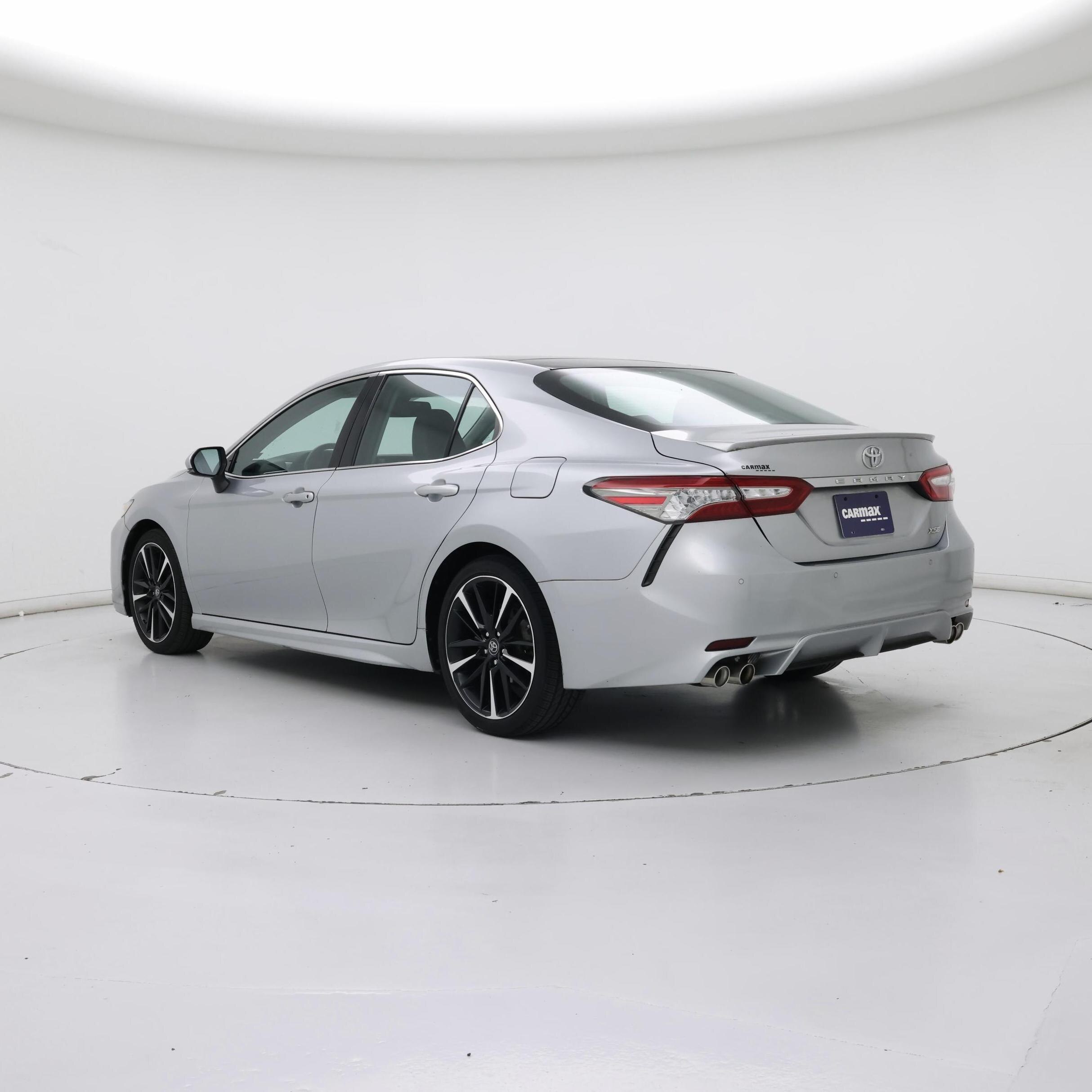 Thumbnail: 2018 Toyota Camry - 2
