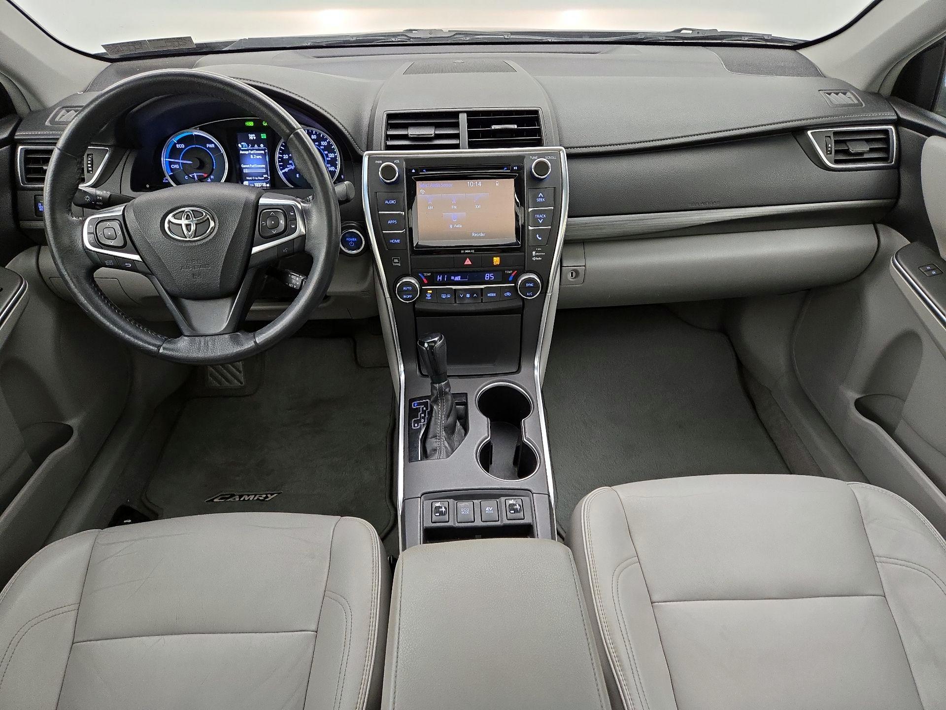 Thumbnail: 2017 Toyota Camry - 9