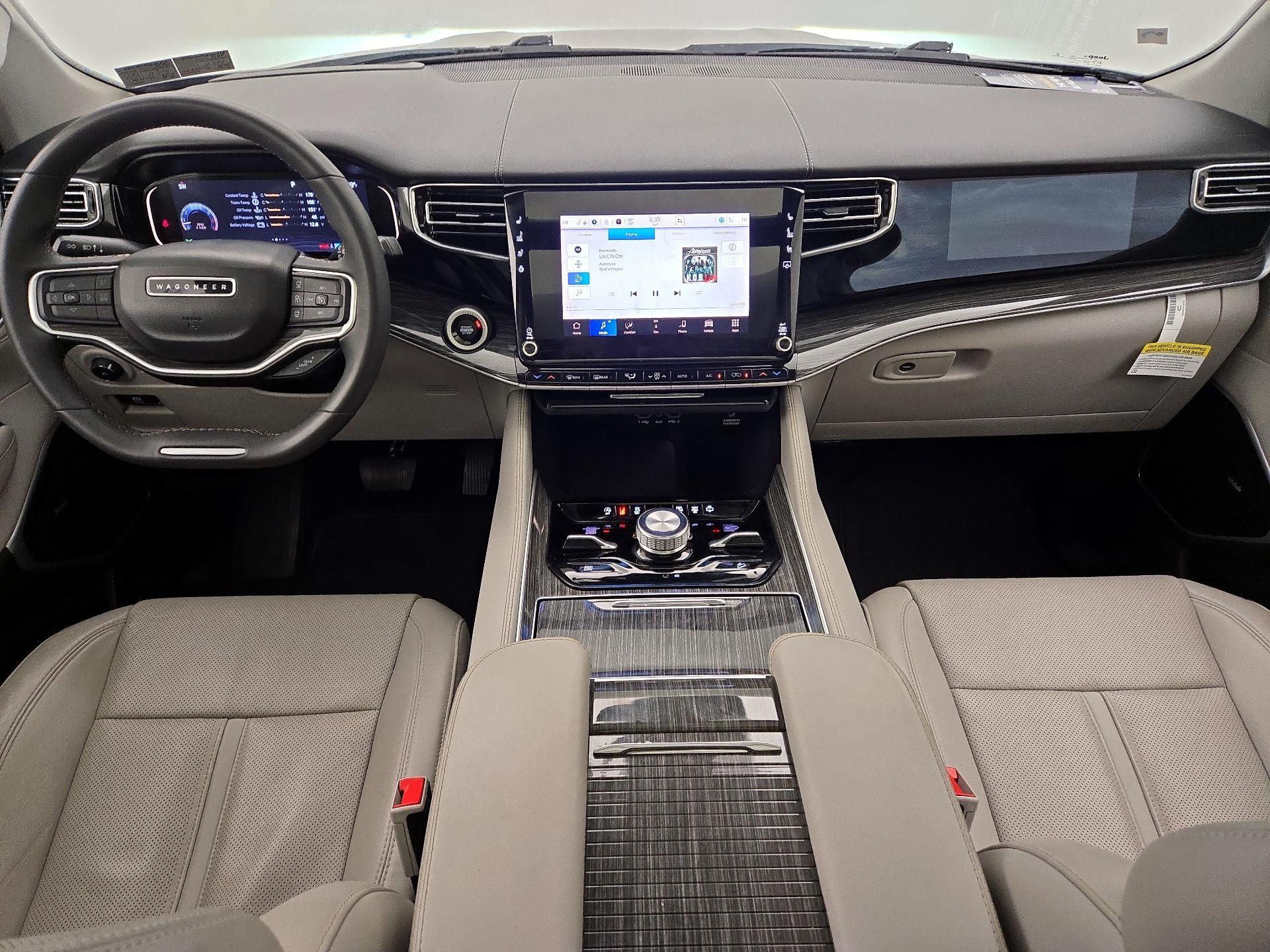 Thumbnail: 2022 Jeep Wagoneer - 9