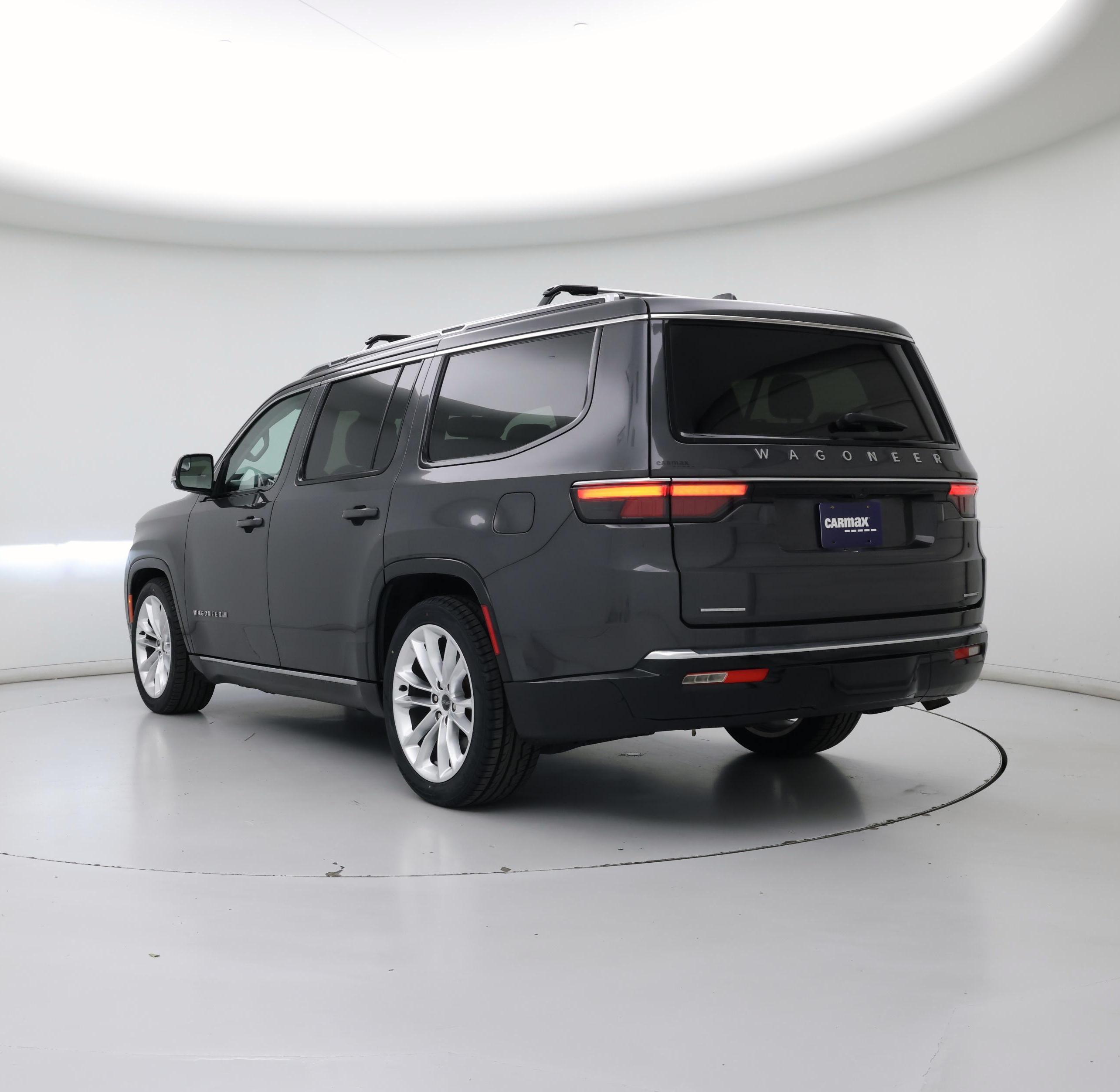 Thumbnail: 2022 Jeep Wagoneer - 2