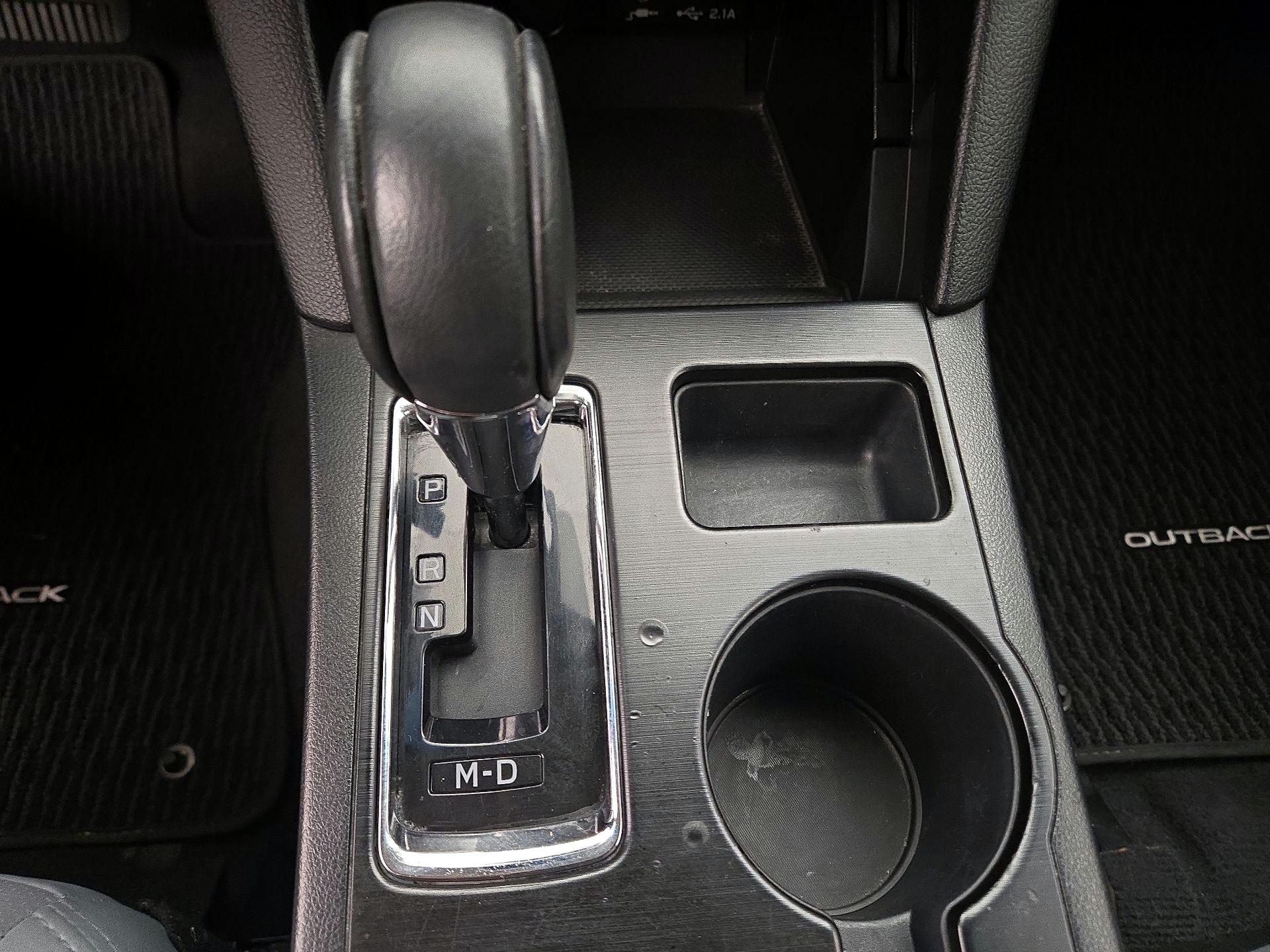 Thumbnail: 2019 Subaru Outback - 18