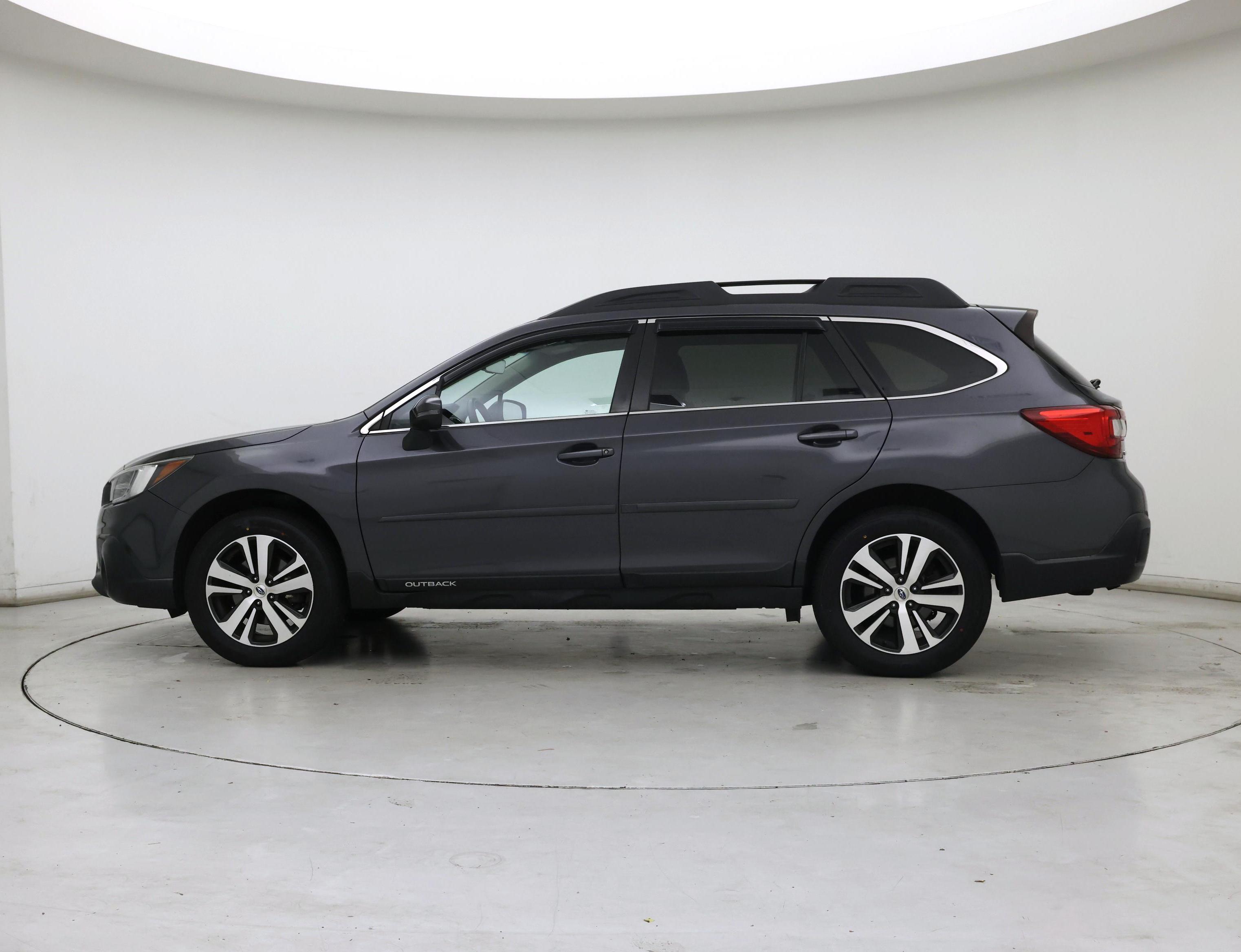 Thumbnail: 2019 Subaru Outback - 3
